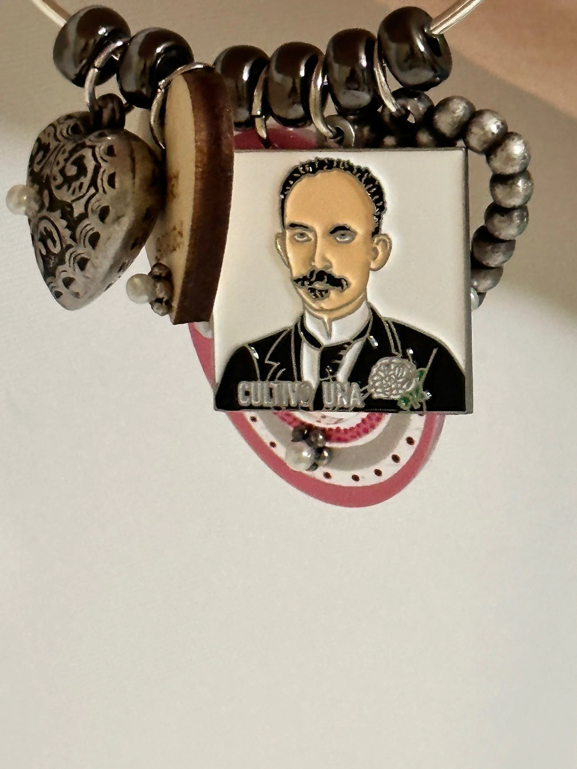 EC93544E-FD0E-4A72-AC43-A921BD3F9471