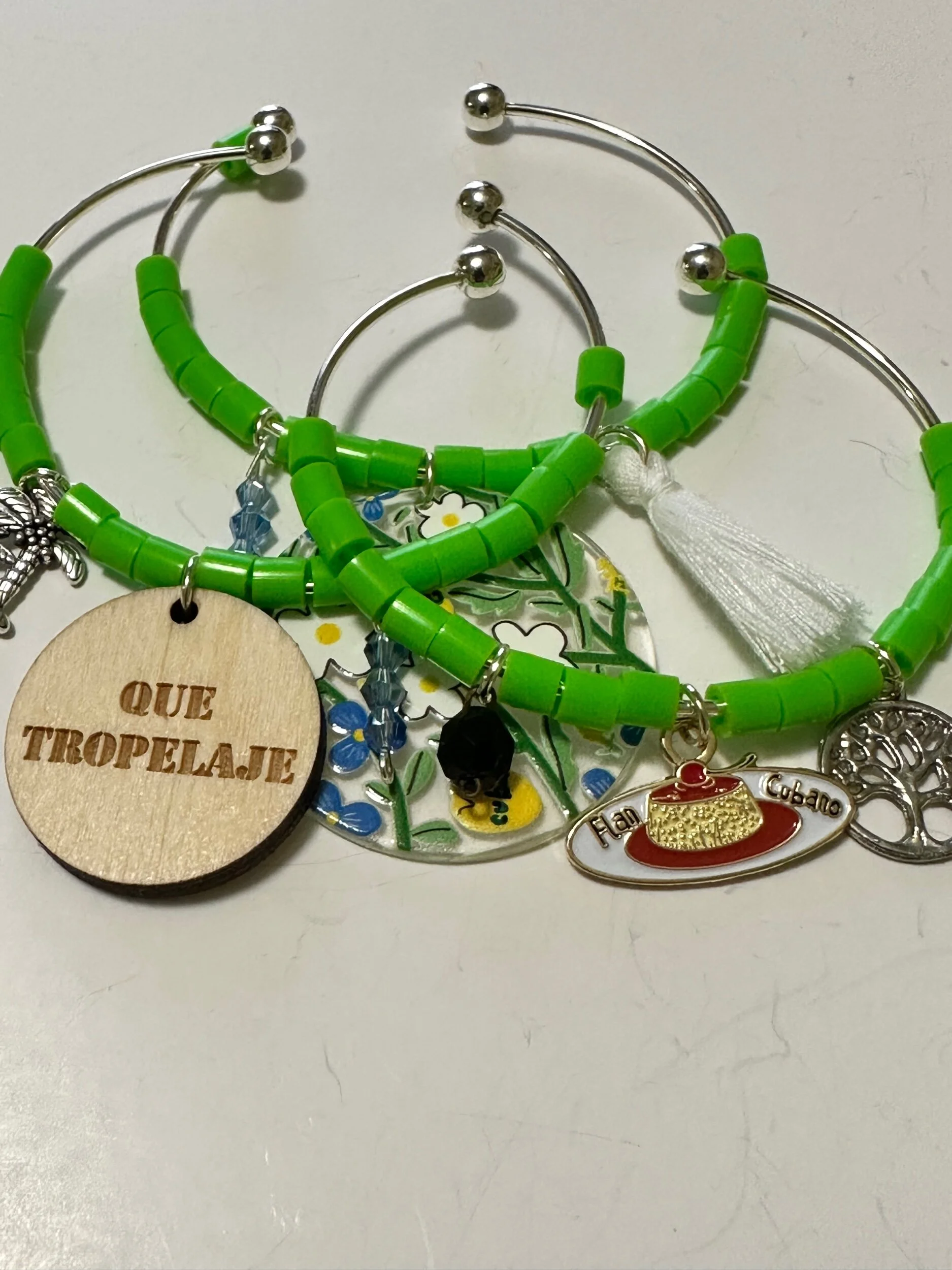 DC44B084-F898-41B3-8369-CC69EC4A619E