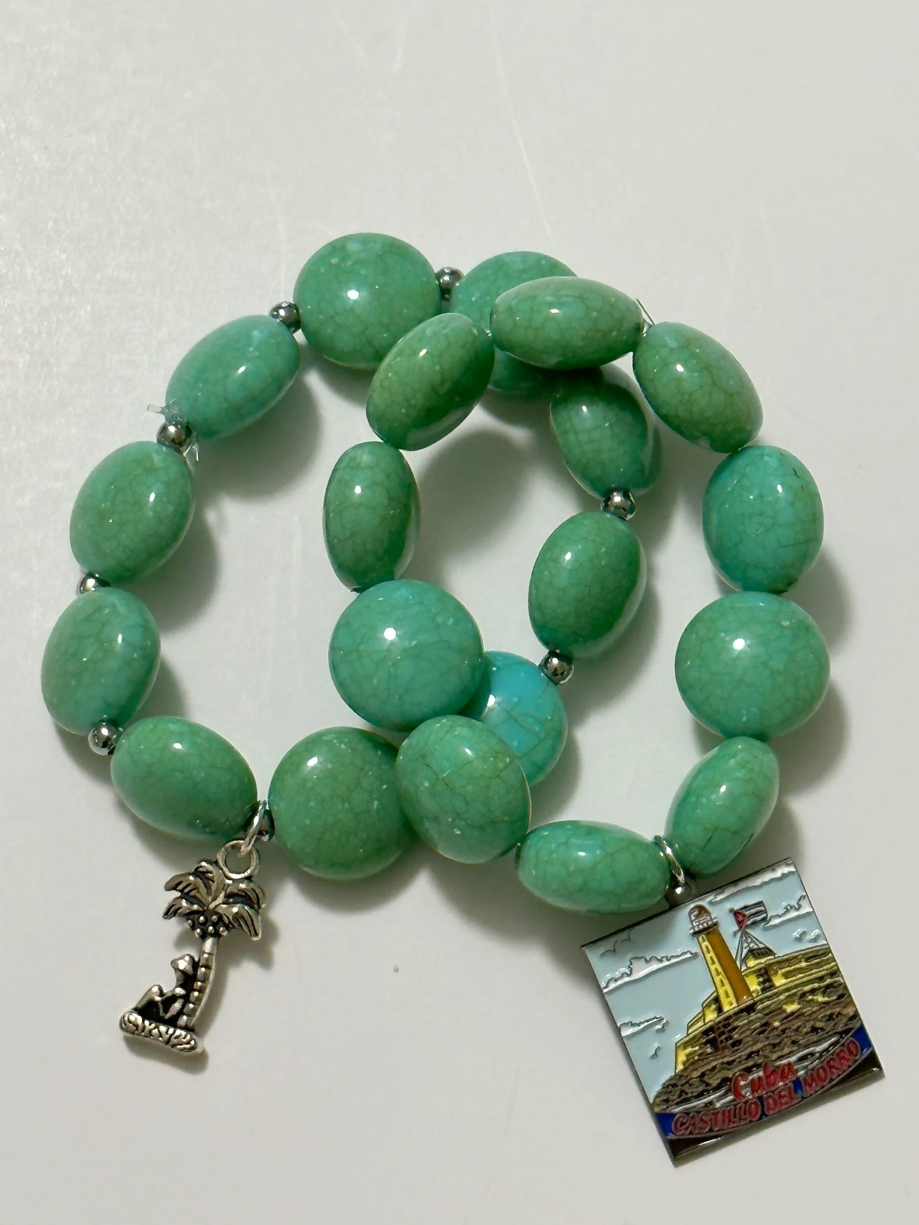 C2FC5CEF-BC23-4EF4-BF75-CD6E28649842