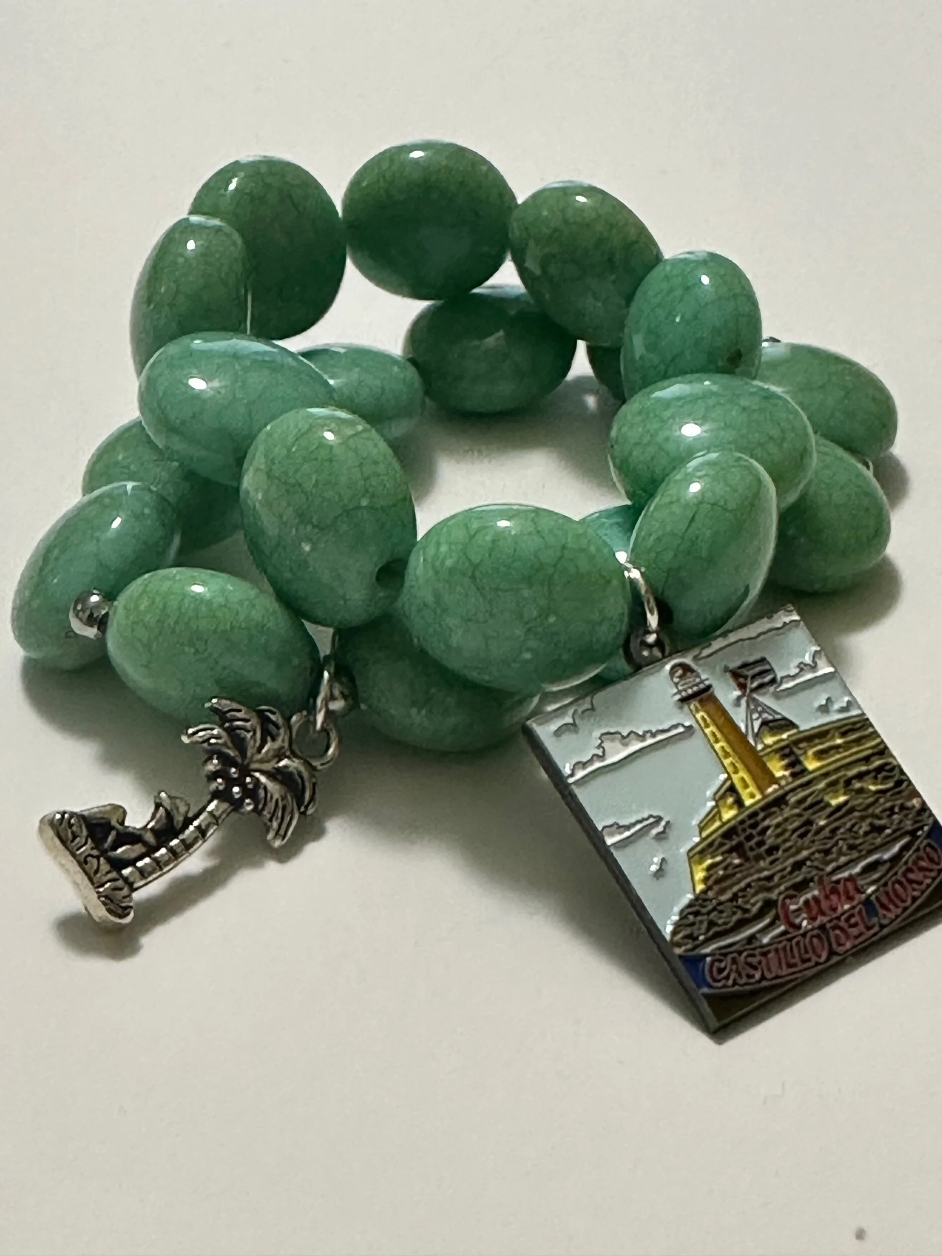 305F0D4A-5FF6-41D2-B36B-6C2556A0F2A1