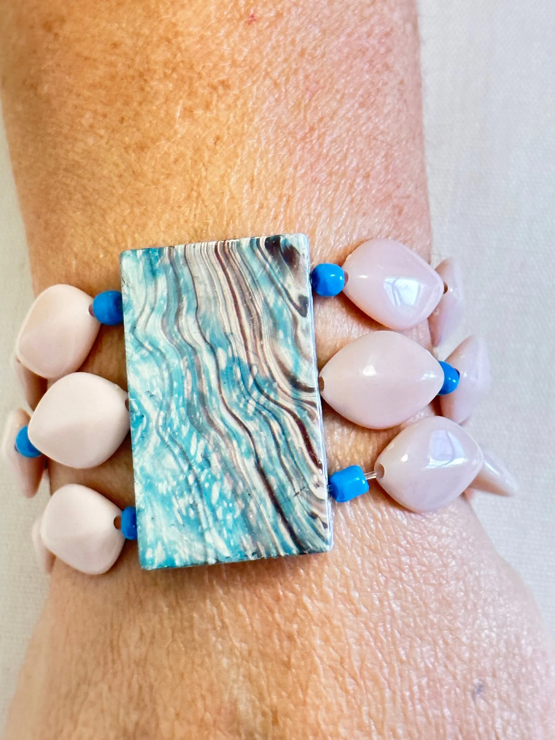 6EF84866-C589-4A0F-BBEF-1A53462FEEC2