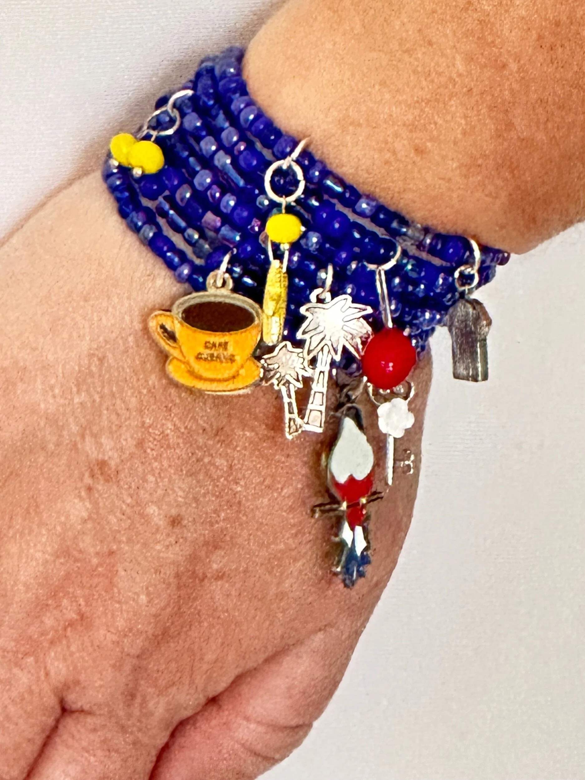 92099733-9873-465D-B7F0-61EC7FFC9A3D