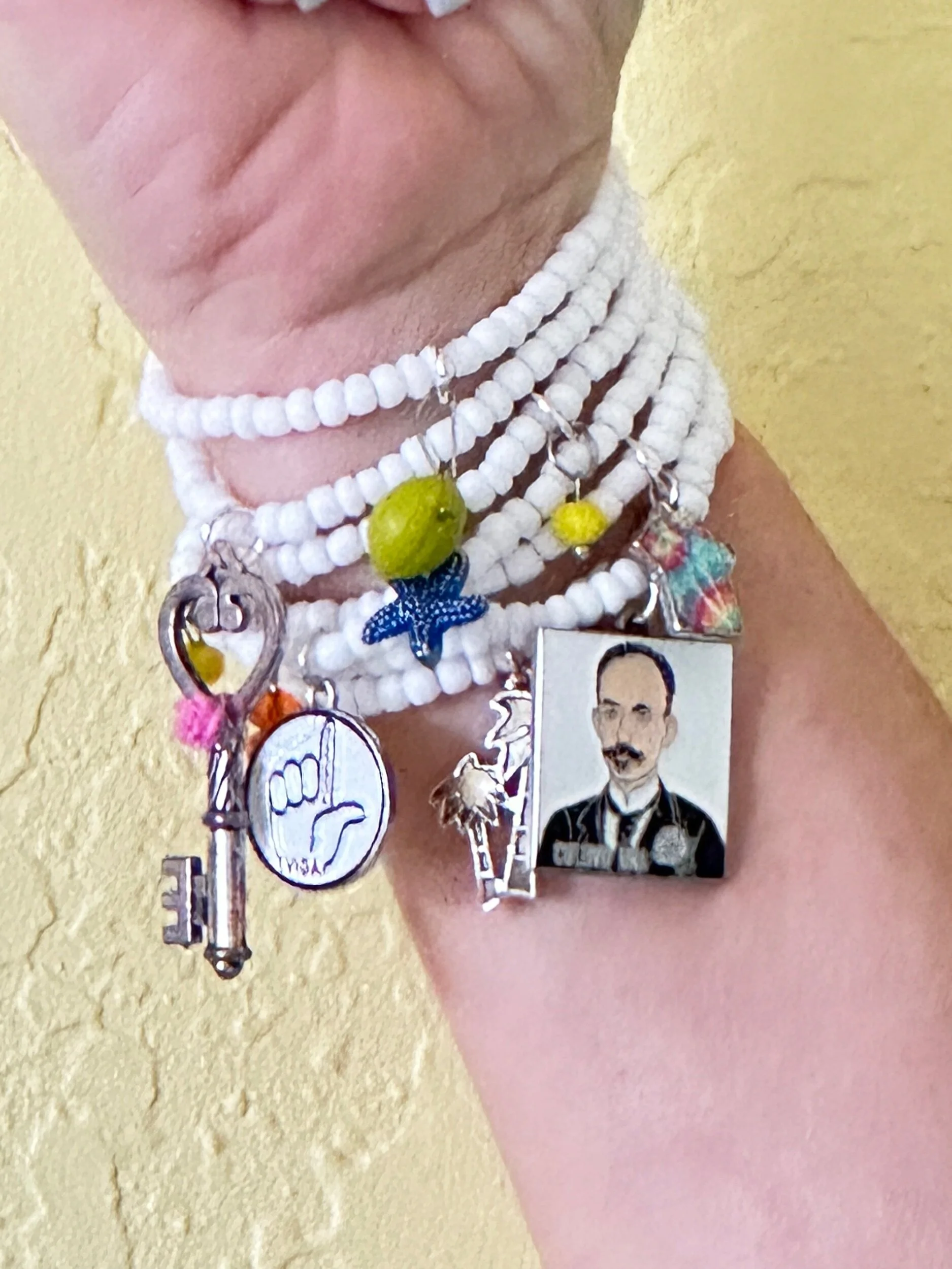 C9F16845-1542-4B4F-A480-2BF8BB8D079B