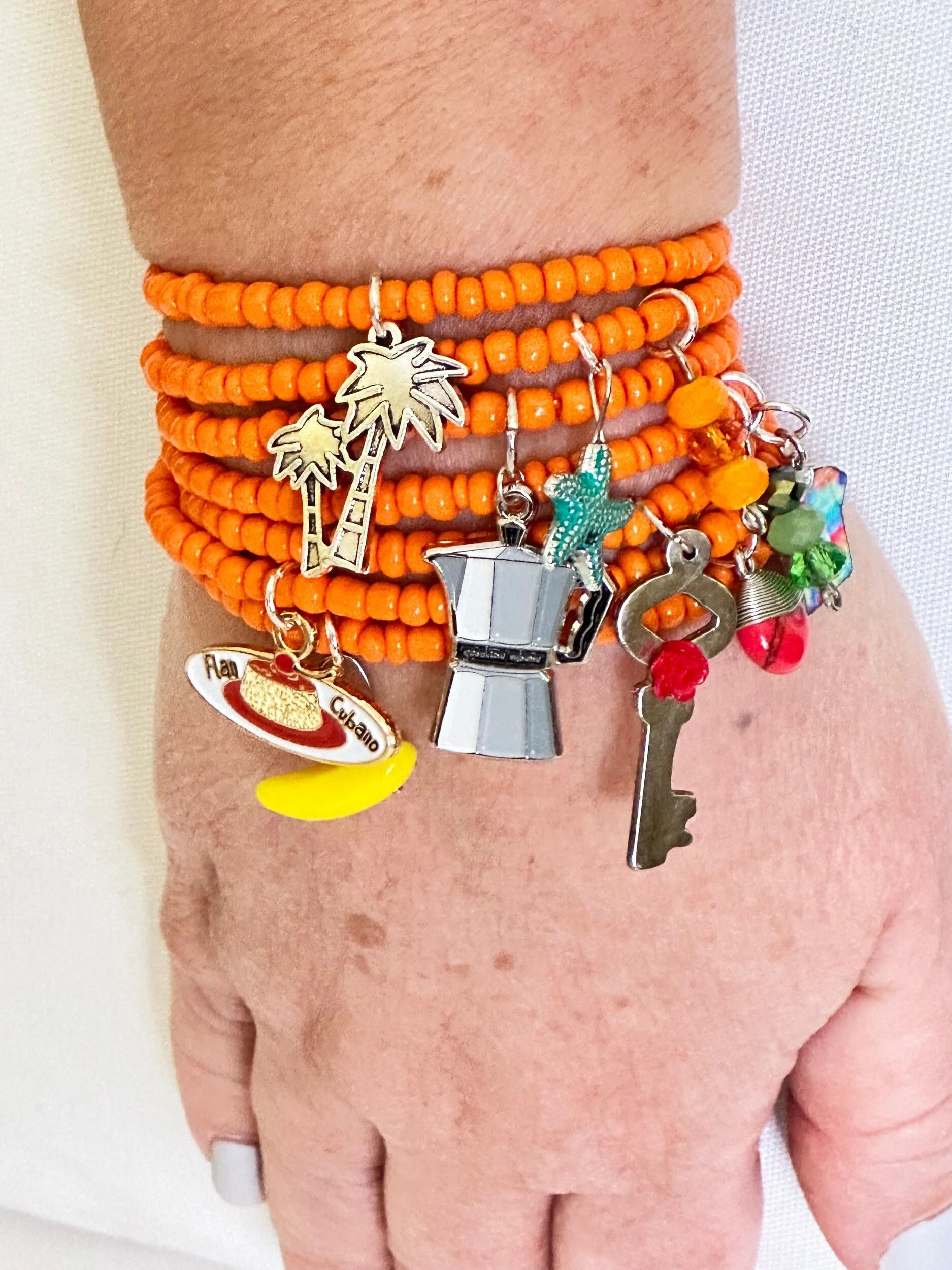 AD735749-359B-43A7-8CD8-EEDC3590E306