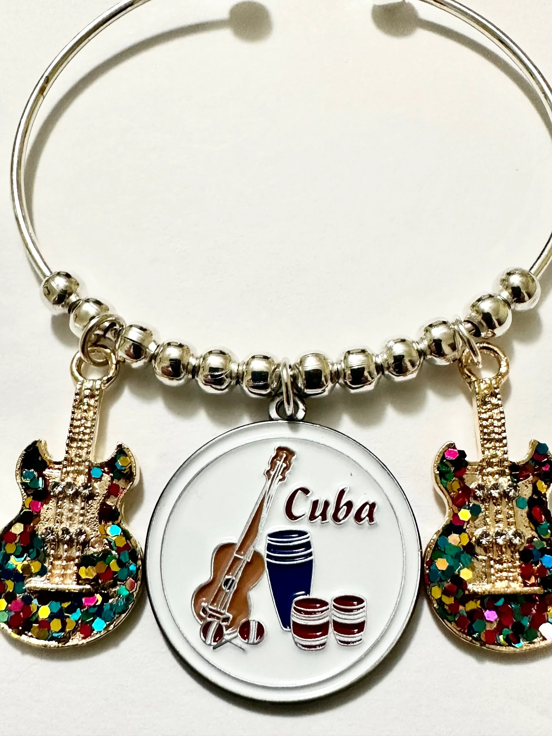 2FB79933-F32C-4CF1-BACE-4D94BDB9238C