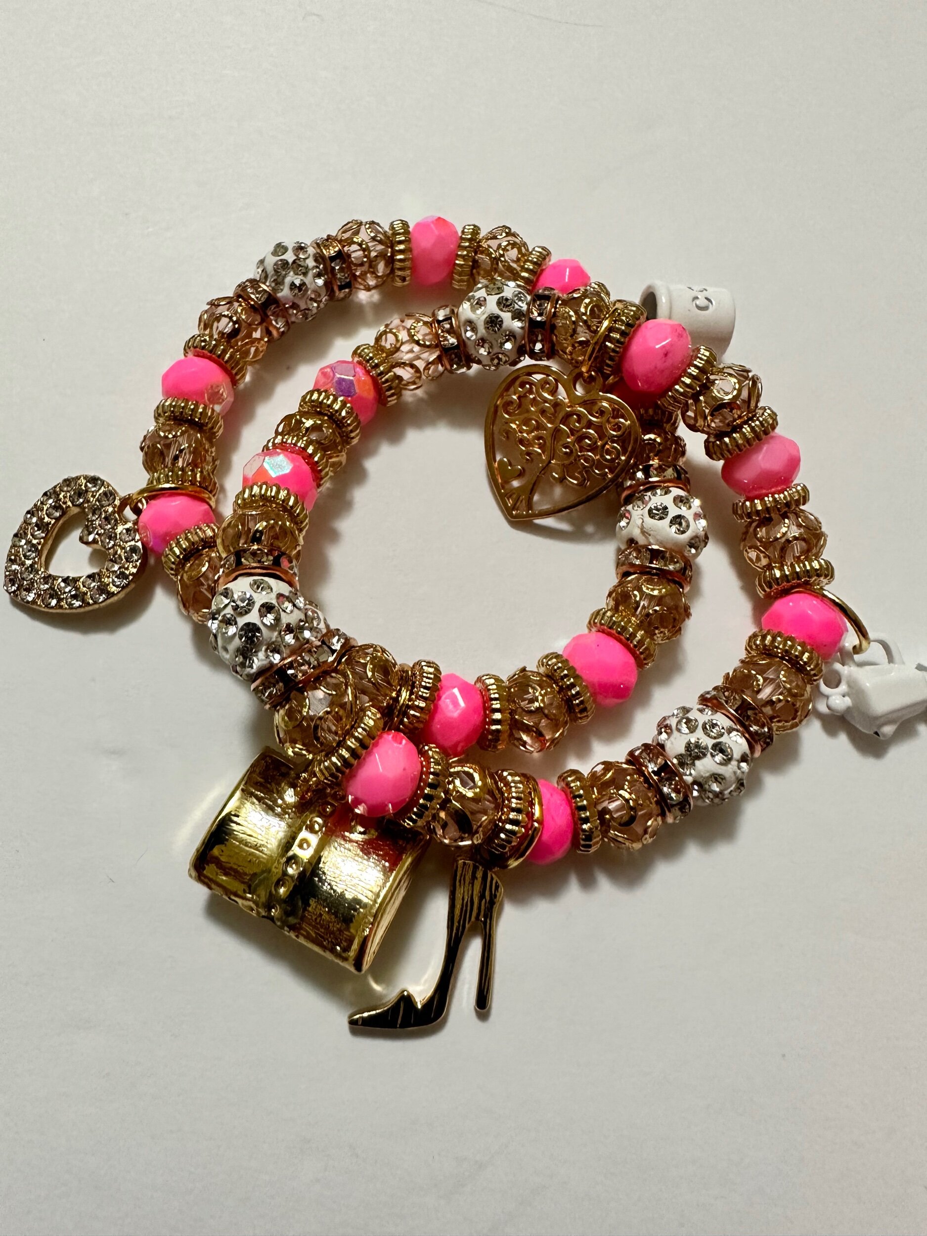 5F0A99D6-987F-41C5-A875-0A02BB7757C4