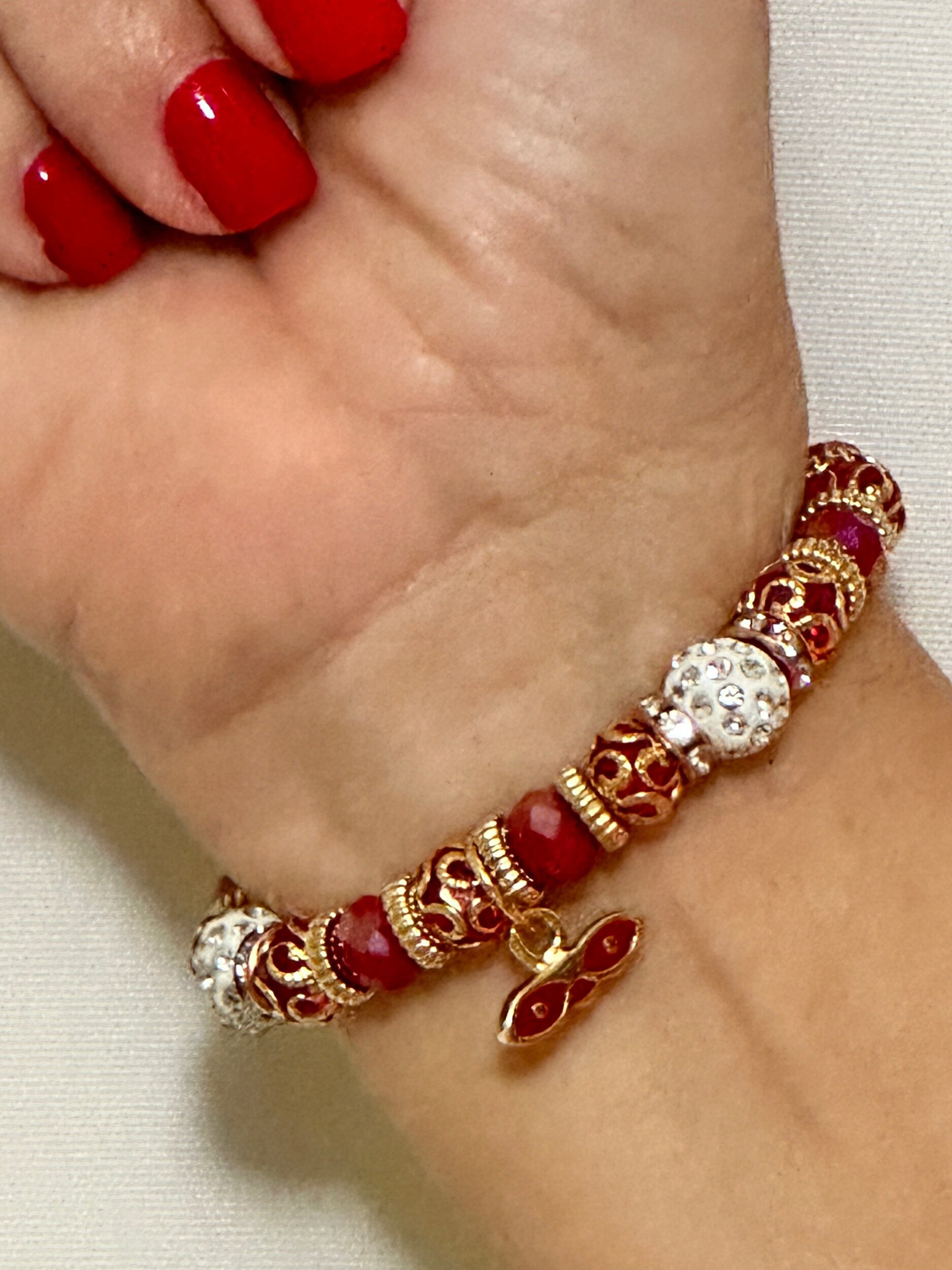 44F95F14-8453-49E1-9CA6-60232F06E298