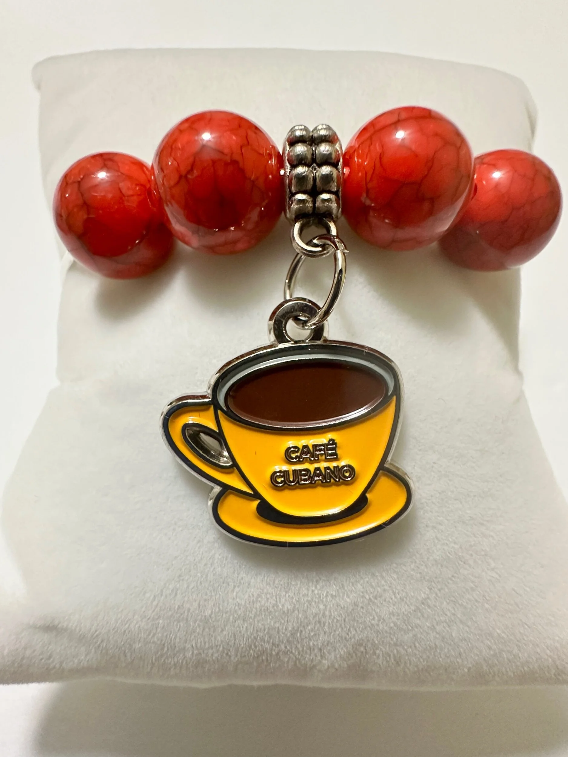 8B6A377B-6489-4954-BAE8-94BB46F46A47