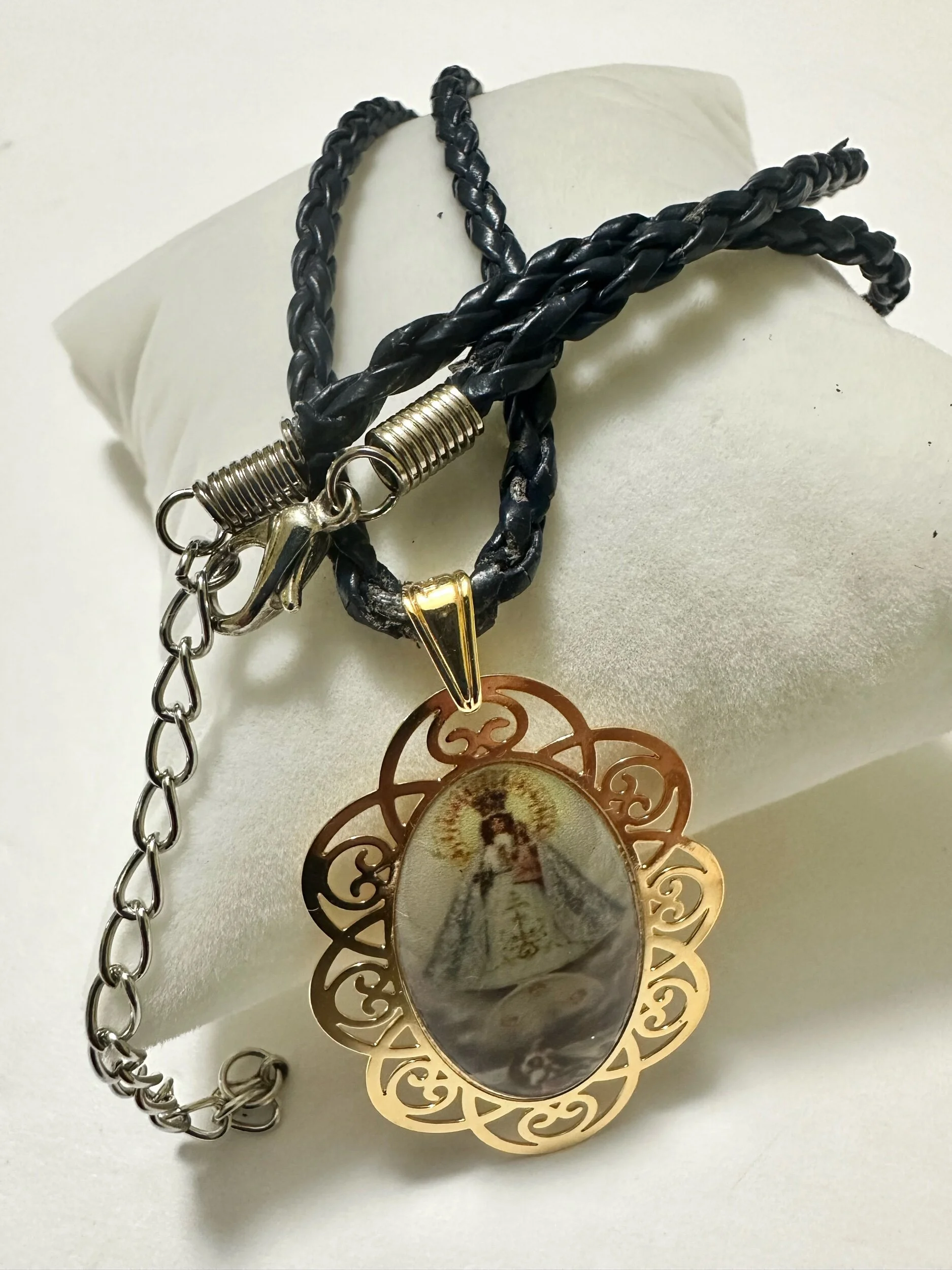 6EF6F6D8-4C9C-49DC-9DB0-7C14B4517159