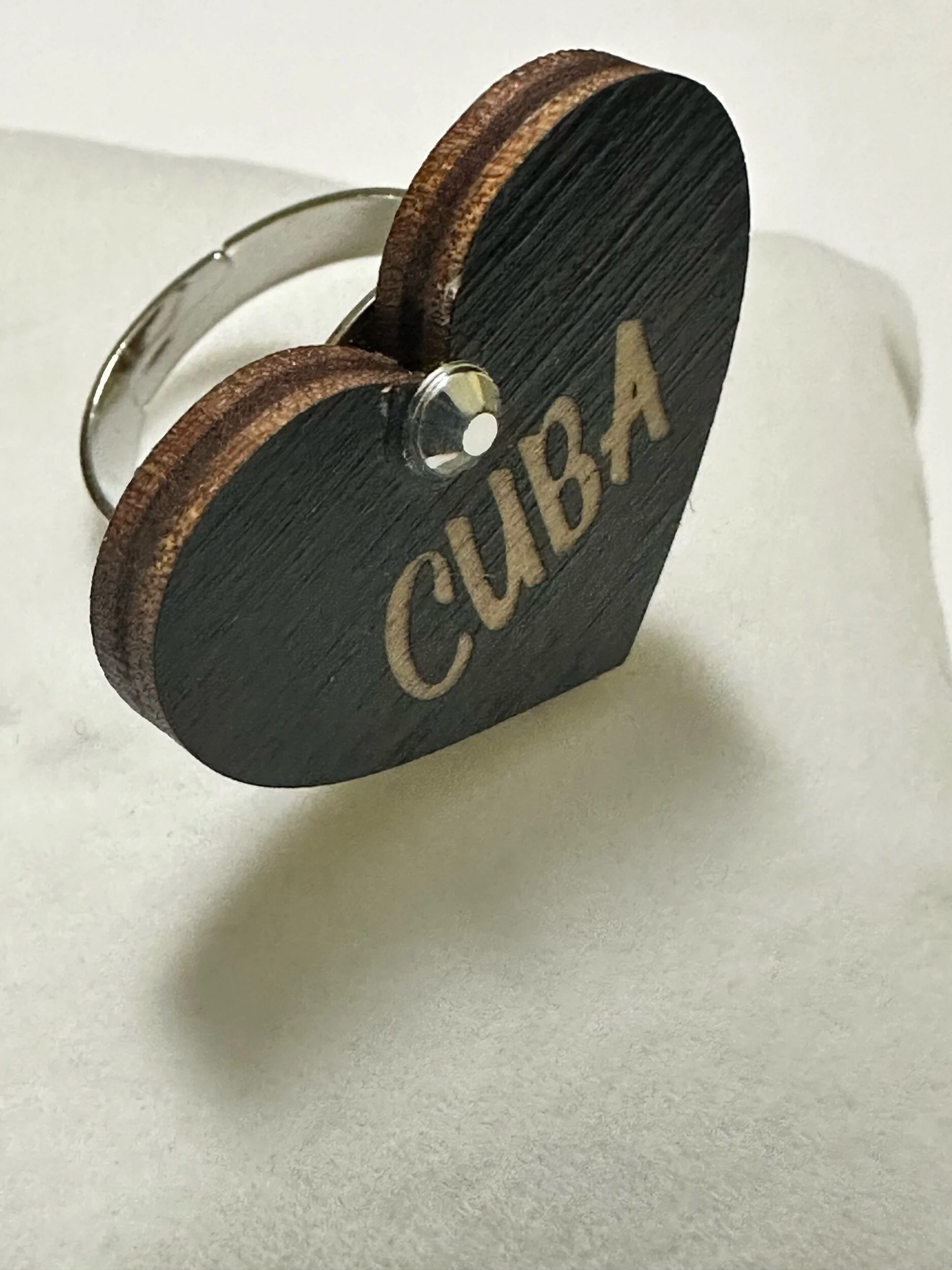 669E6C7D-31A5-4A1C-8D41-39E56BBD7C79