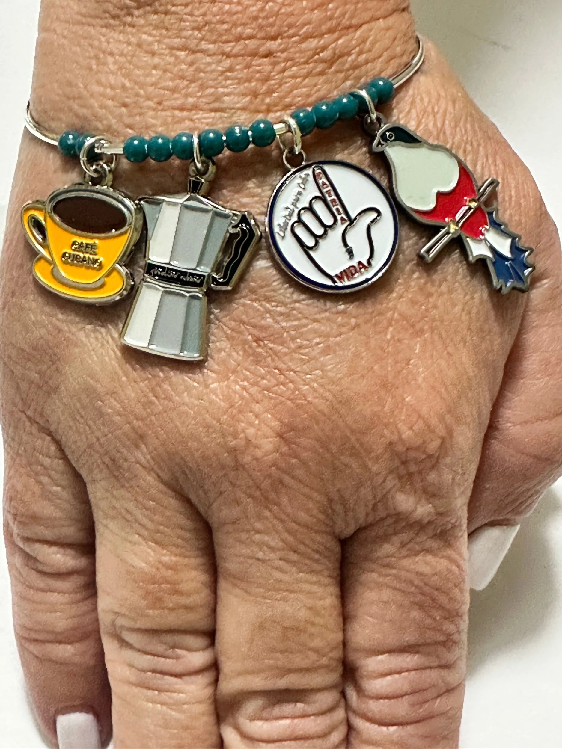 8AB4655B-768B-4862-87A7-0EE942B26566