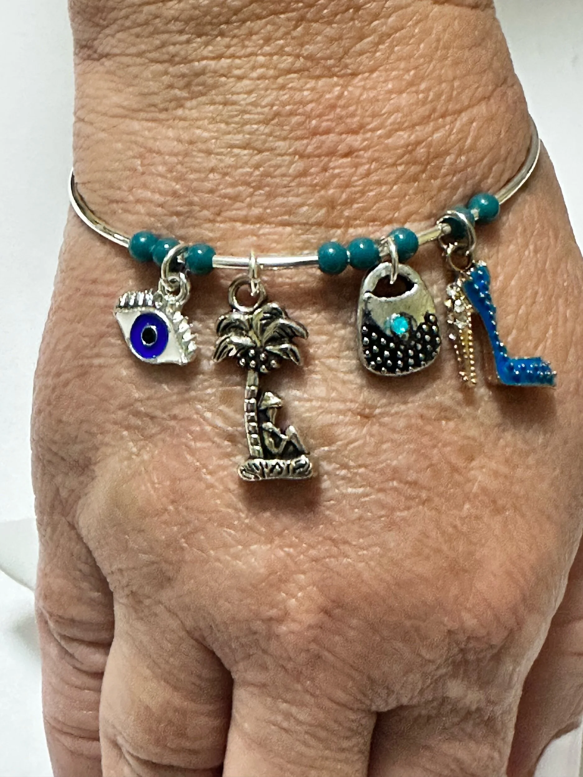 D80911D5-C492-420D-A234-FB7EC6417CD4