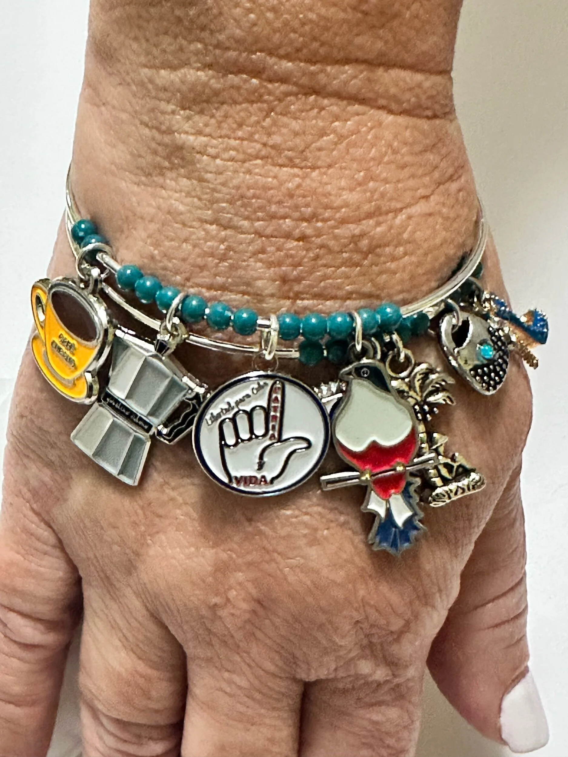 273B0552-59E7-4E92-BE34-8222E52E097F