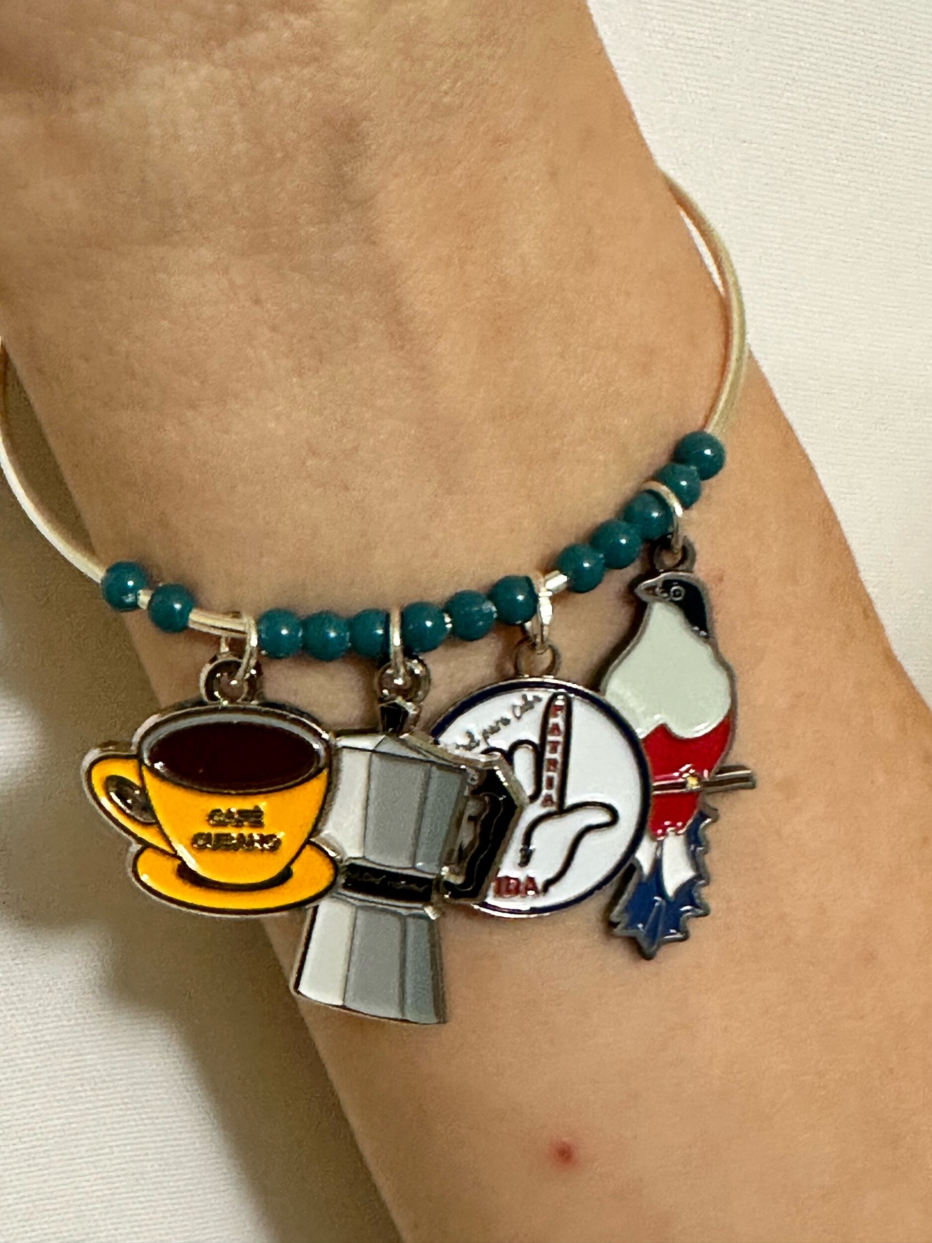 A36F5502-6D4C-4CED-9A79-233E1B9C0296