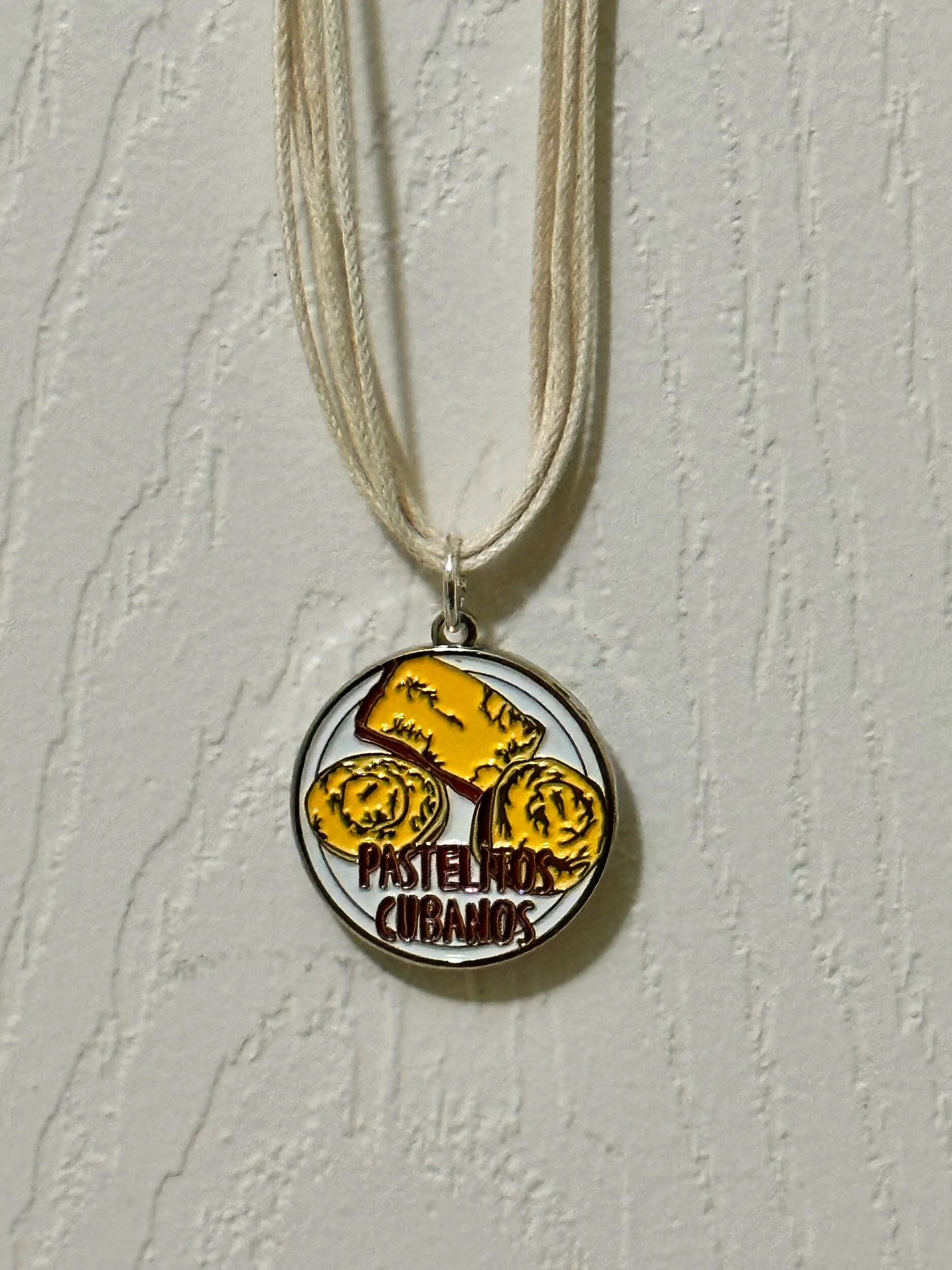 98D8AF32-6DFC-436F-958B-E1223338970F