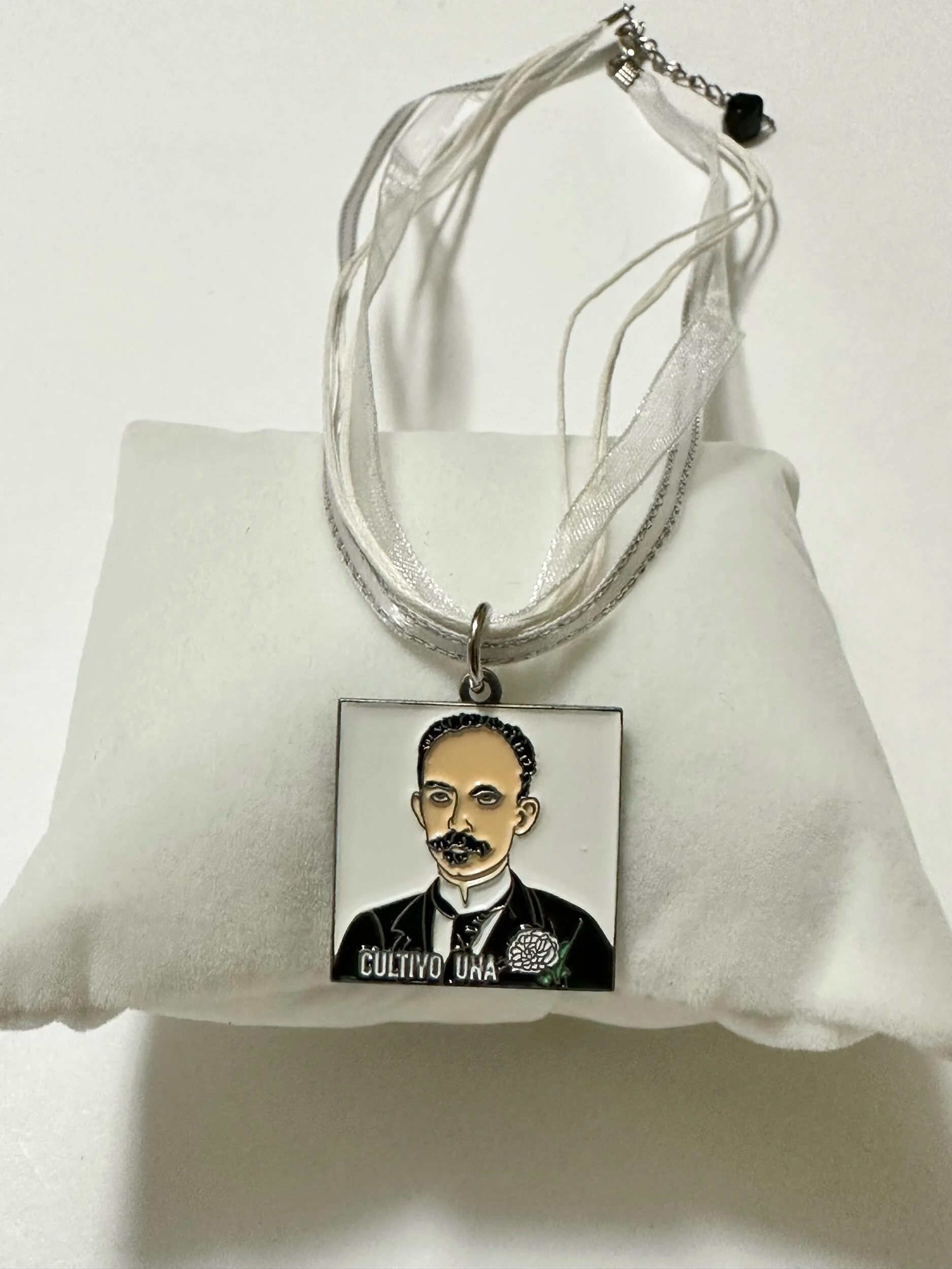 90535A8C-79BC-4B3C-8618-1452AE14D3E1