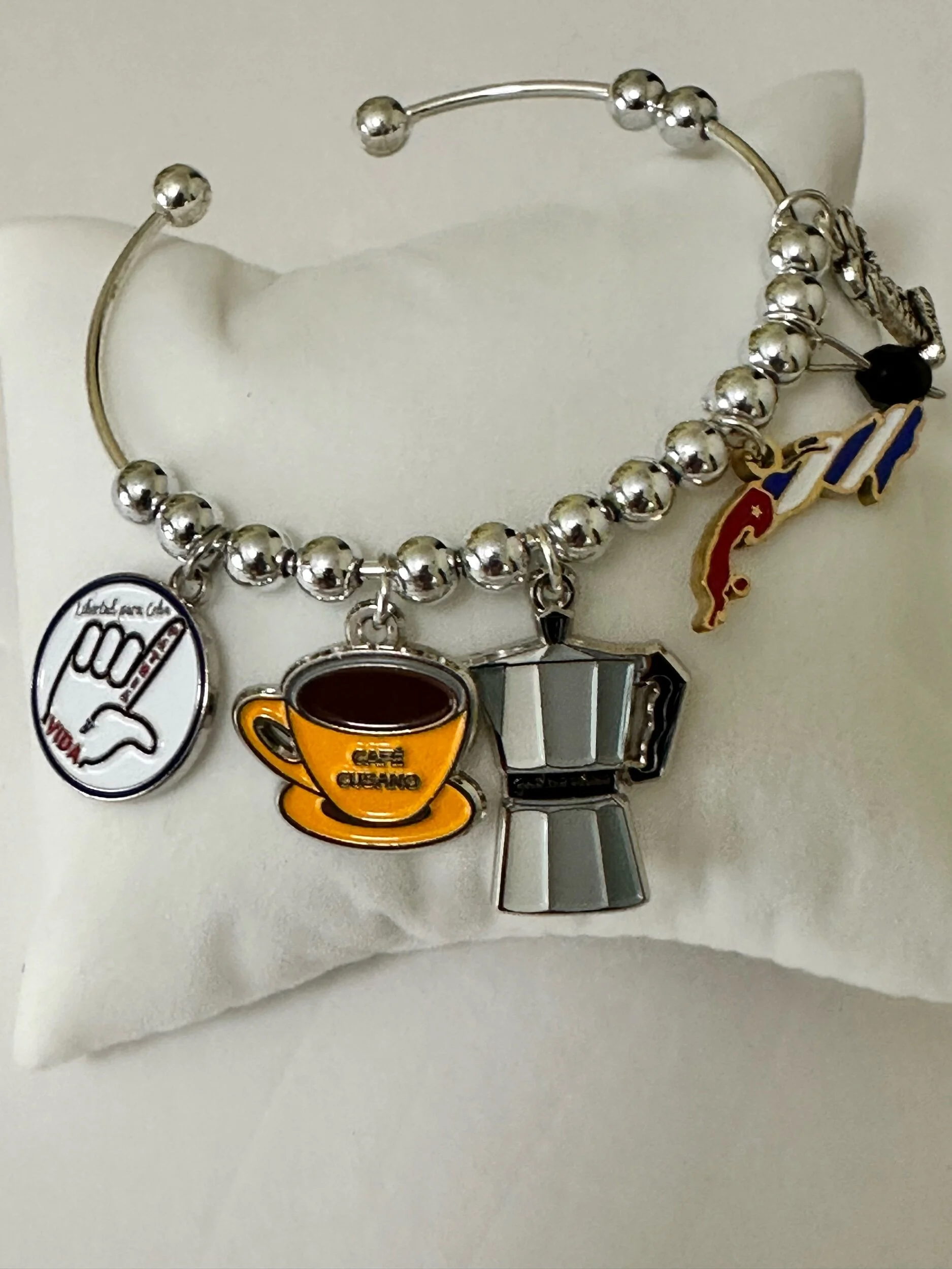 52C3FC31-3E10-40A9-A1FD-FAD1678CAC5F