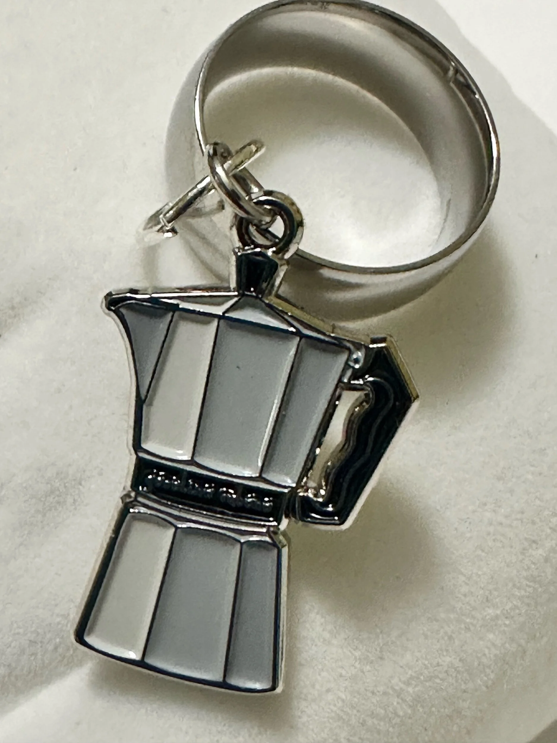 09E32196-0863-4D09-A55F-C40EA86E9E50