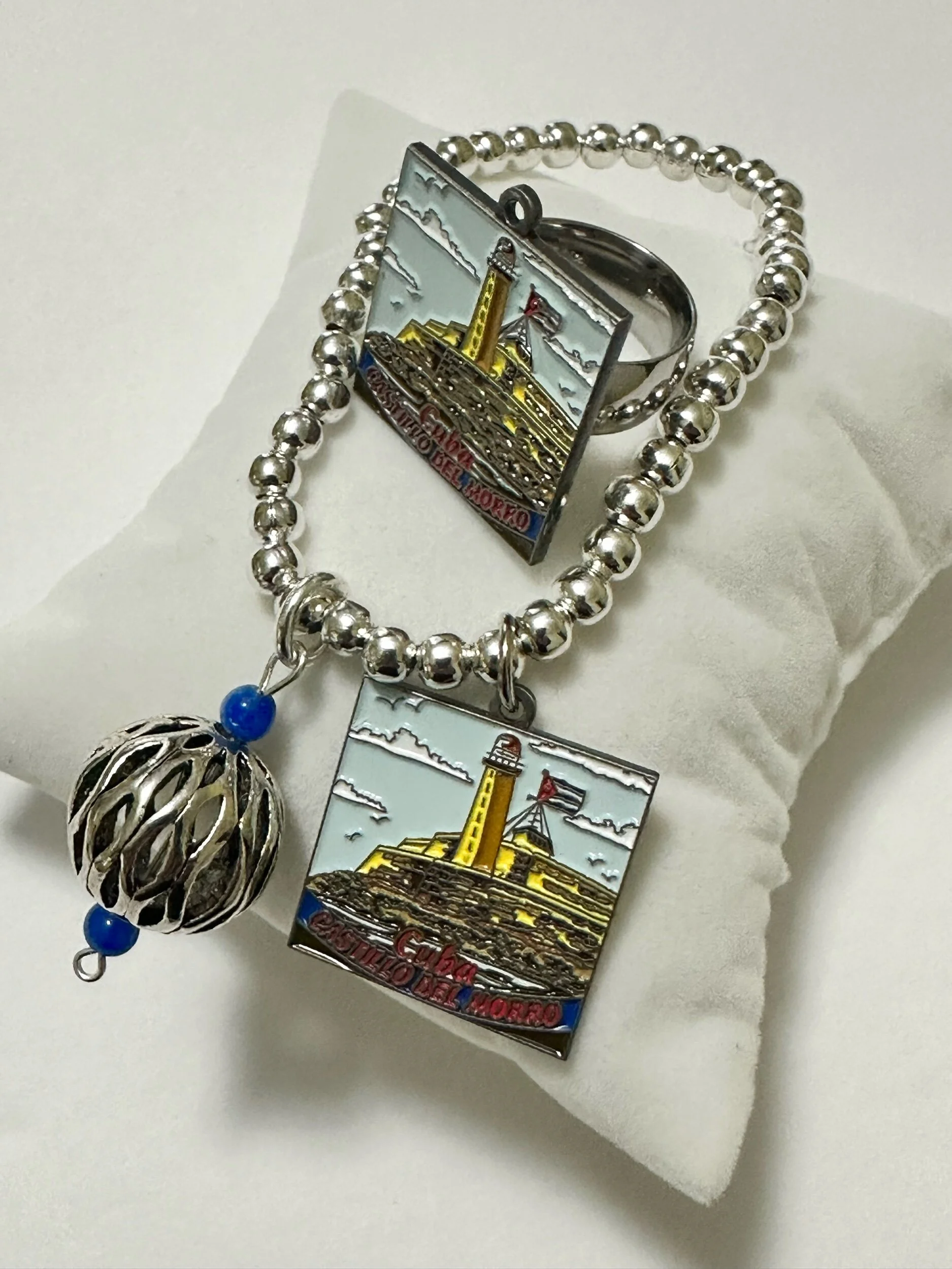 A7B76632-8E61-4509-95EC-F8D7CF4D5BF2