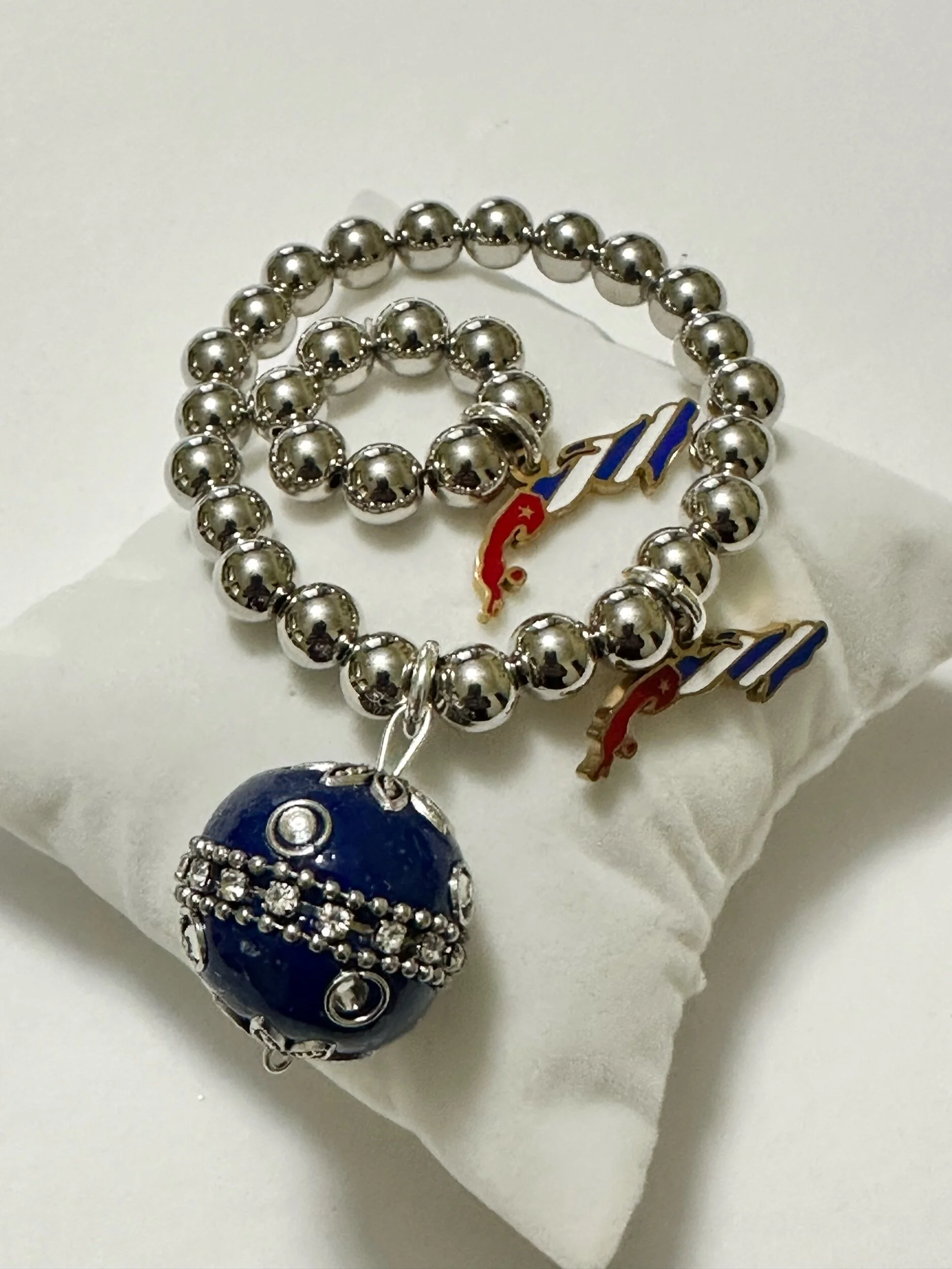 7A9292E8-1EF9-4C65-97AD-170247F80C65