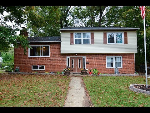 Lake view homes in Greenbelt (Copy)