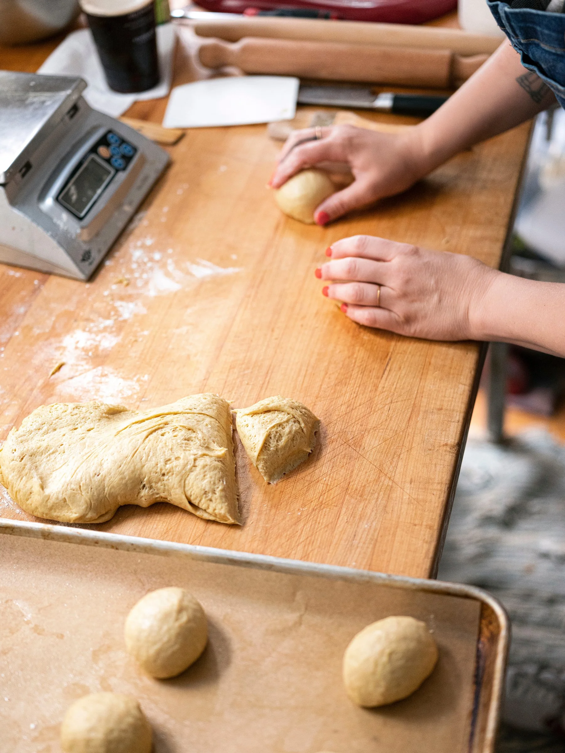 RebeccaStumpf_2022031_RStumpf_Bread+Roses_DSCF0097_BREADPROCESS copy.jpg