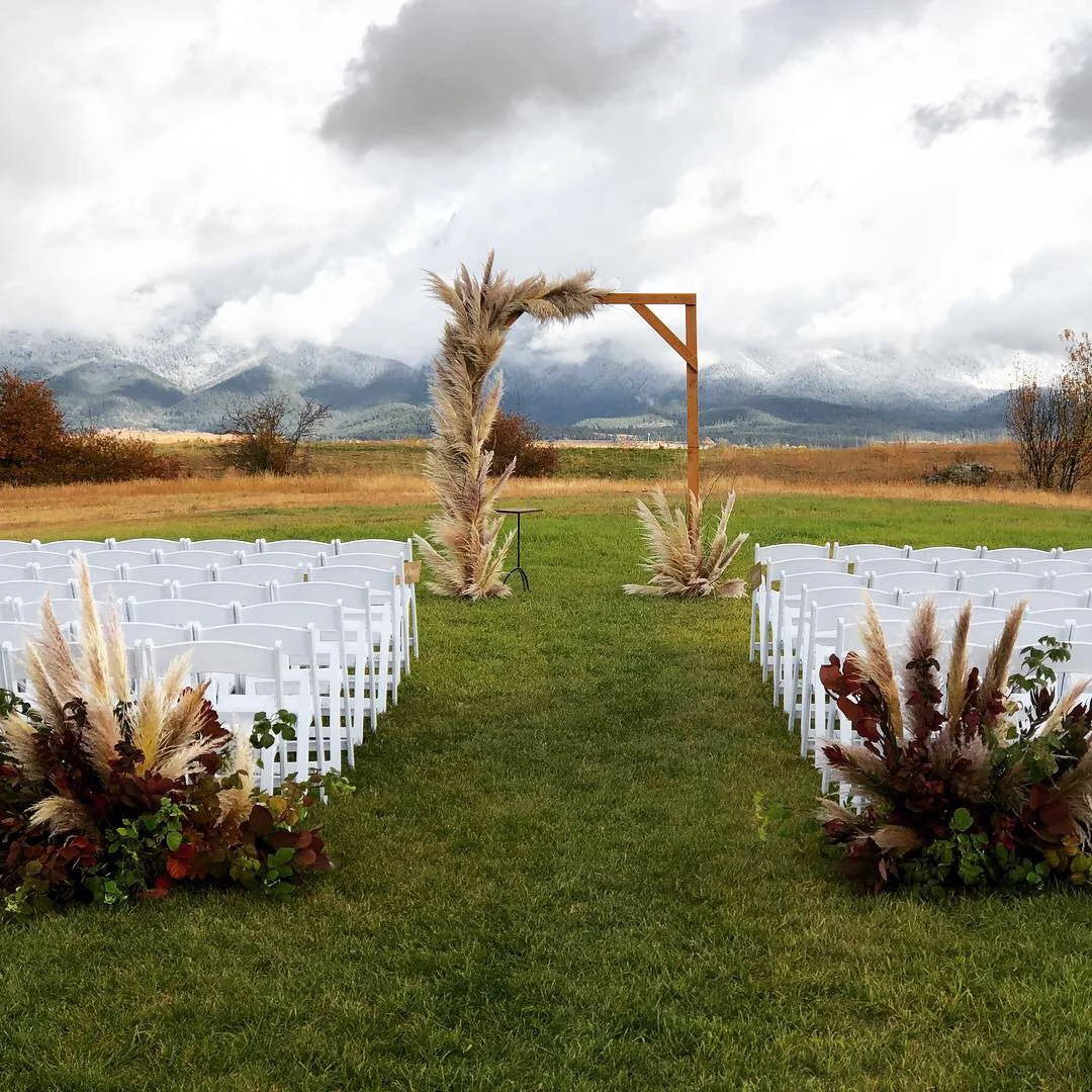Fall Wedding Ceremony Decor for Montana