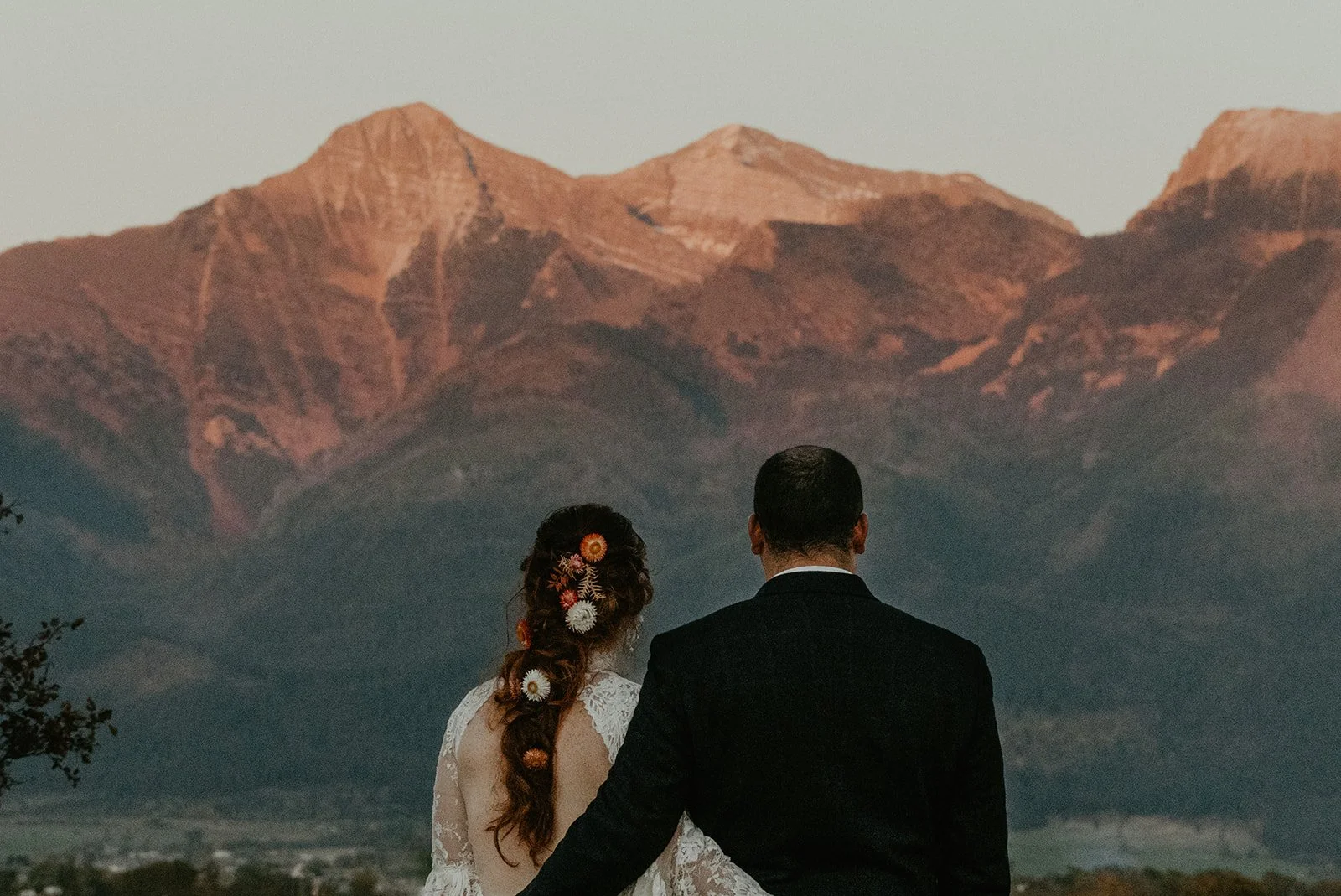 Mission Mountain View Fall Wedding