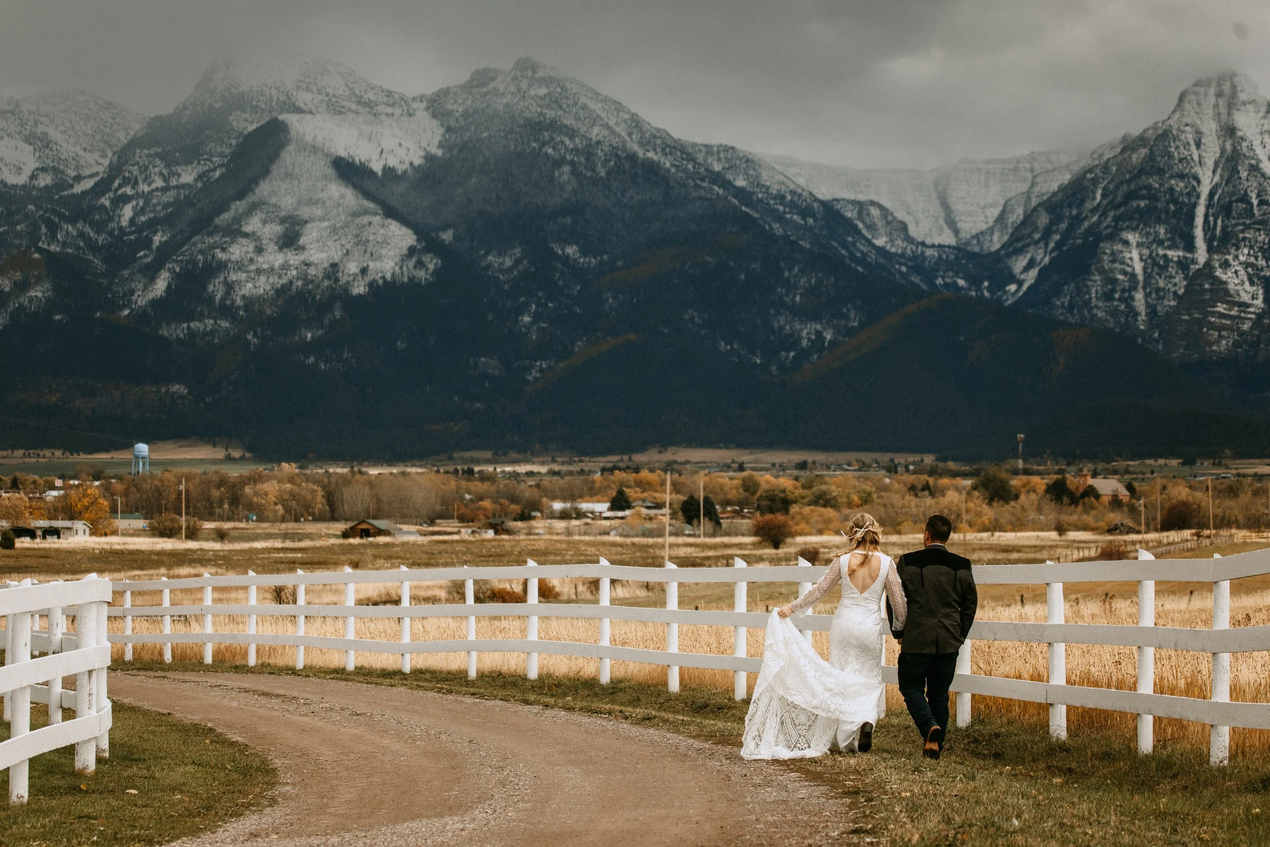 November Wedding at Rugged Horizon