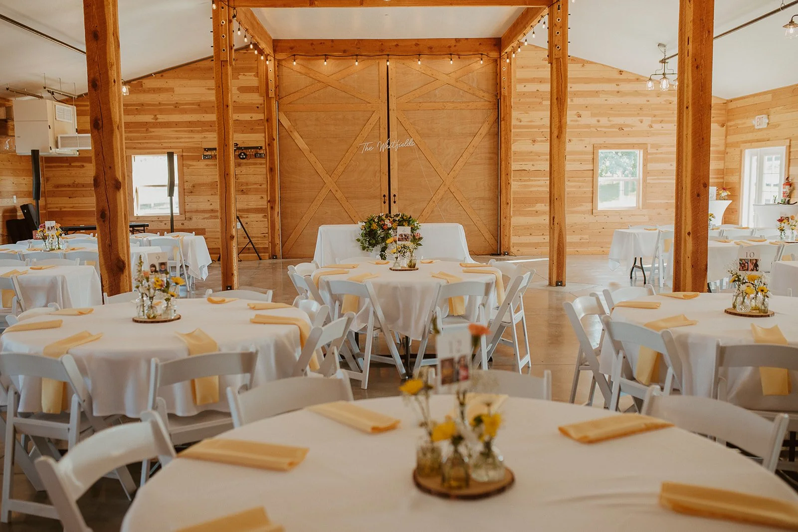 Round and Rectangle Tables (Copy)