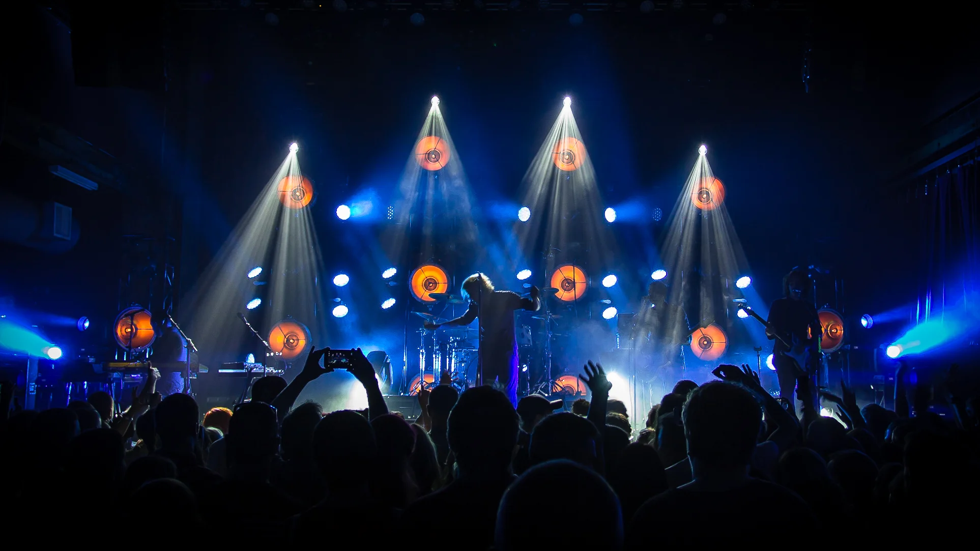 awolnation-lighting-v1-4622.jpg