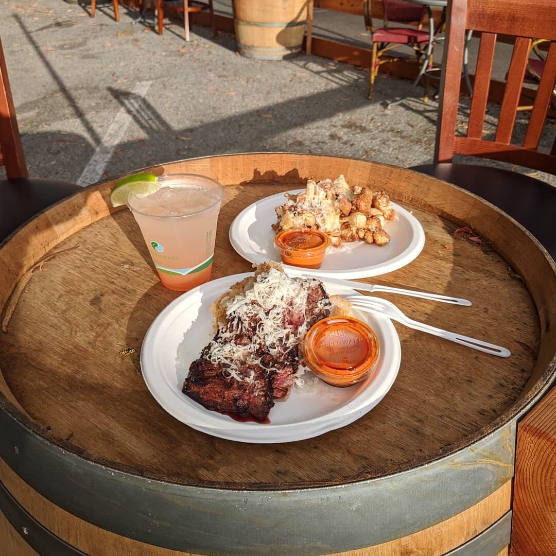 Have you been by to try lunch or dinner on our new parklet? Come while it's still beautiful out! #supportsmallbusiness #supportlocal