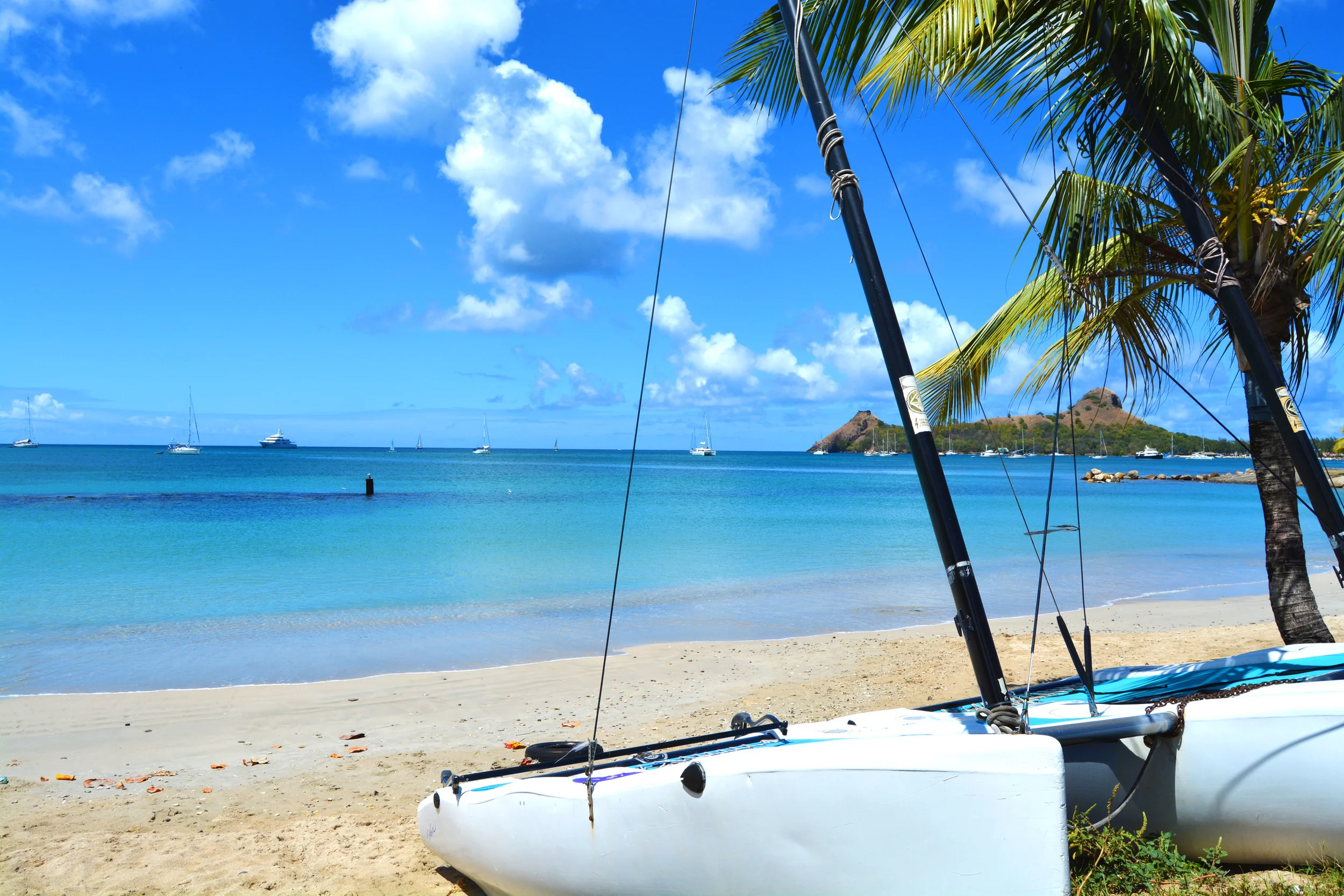 From this location all the way to the Pigeon Island (the point on the island in the background) is man-made causeway