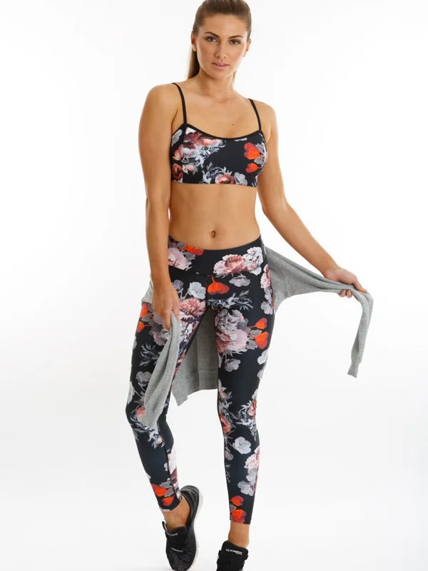 Dark Romance leggings by Kamuka