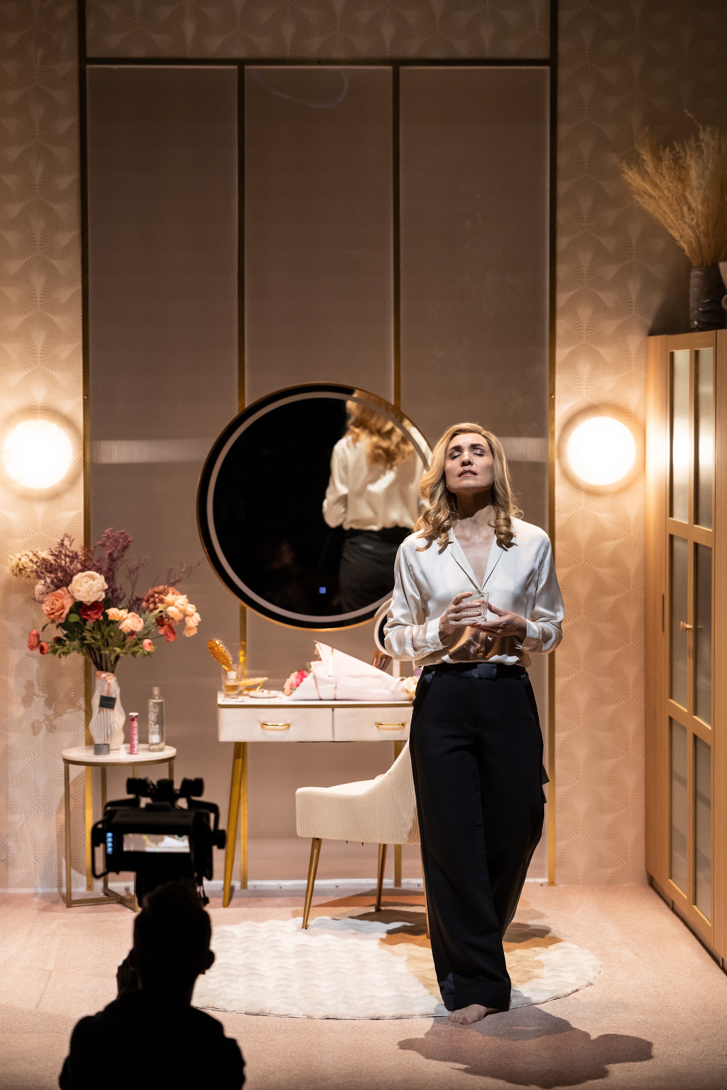 Aphrodite - Sydney Chamber Opera_Carriageworks JESSICA O'DONOGHUE as Ava_credit_Daniel Boud_026.jpg