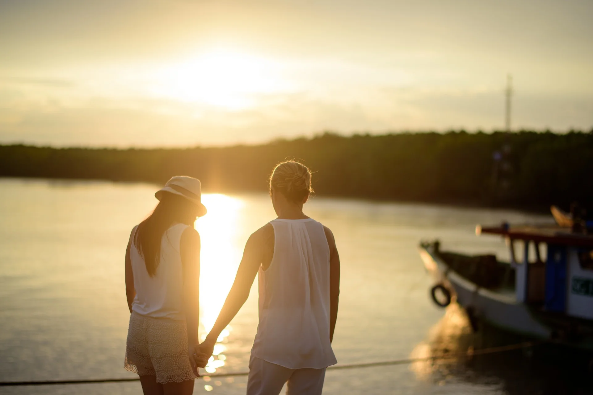 couple-919018_1920.jpg