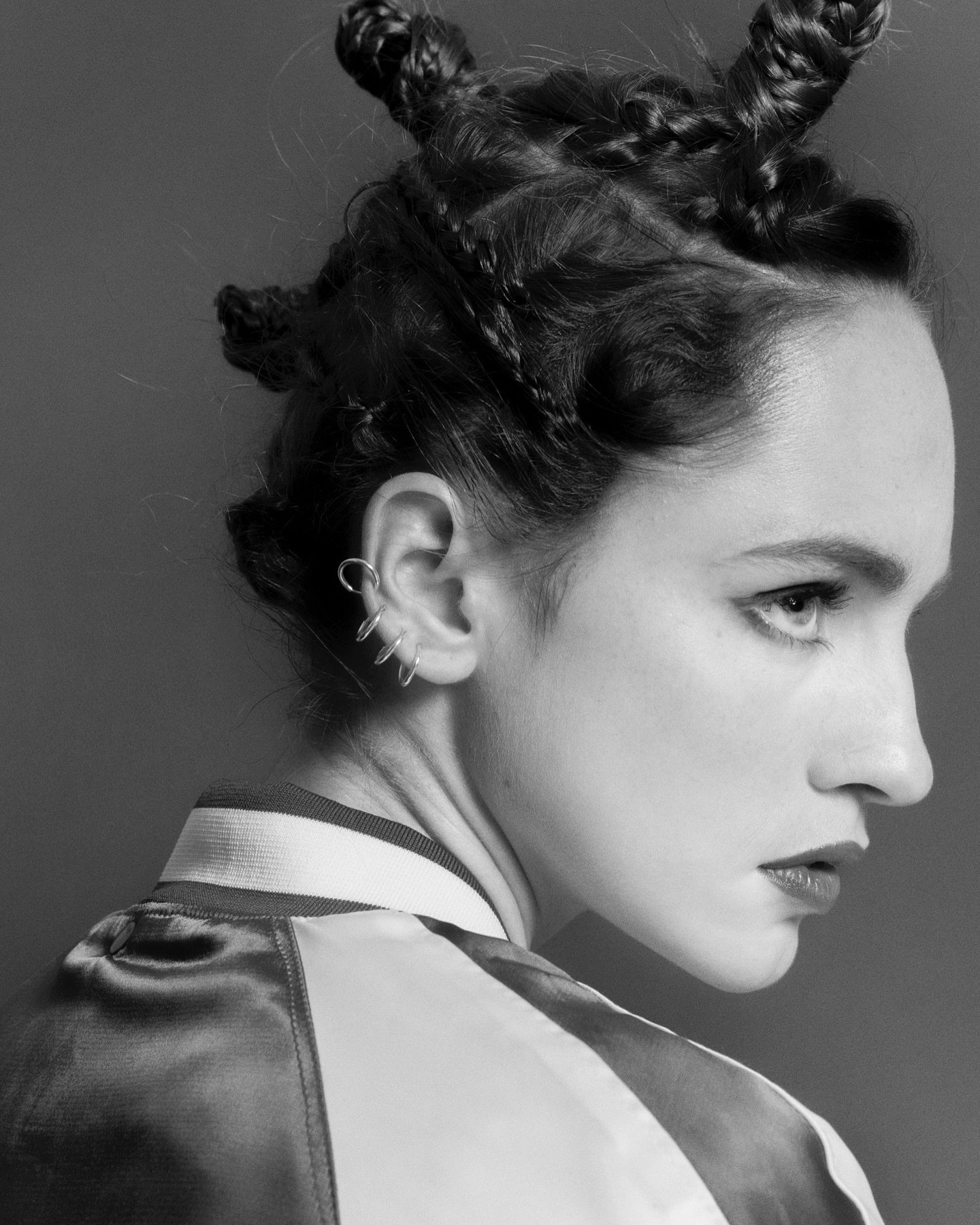 Female Magazine | FKAT

Photography by Elvina Farkas 
Styling by Imran Jalal

#folio #punk #beauty #published