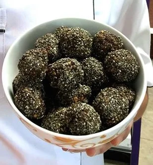 Laura's Chia Seed Snacks