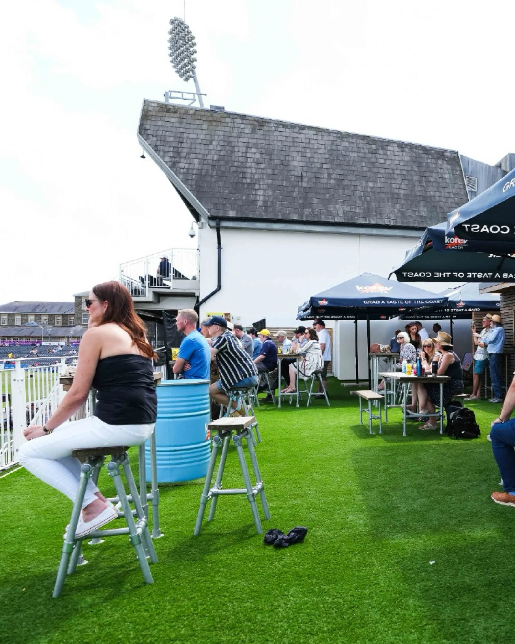 Limited spaces for Friday 💛🖤

Make sure you secure your place in the relaxed hospitality on the Korev Terrace for Gloucestershire v Warwickshire Bears! 

#BecomeGlorious