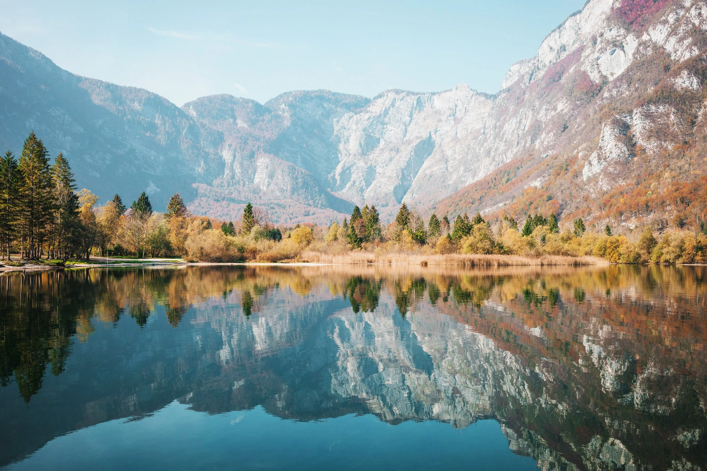isabellastahl_lakebohinj_slovenia.jpg