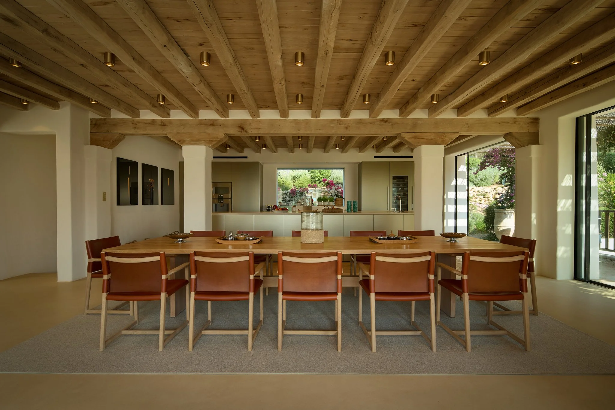 Kitchen_2.jpg