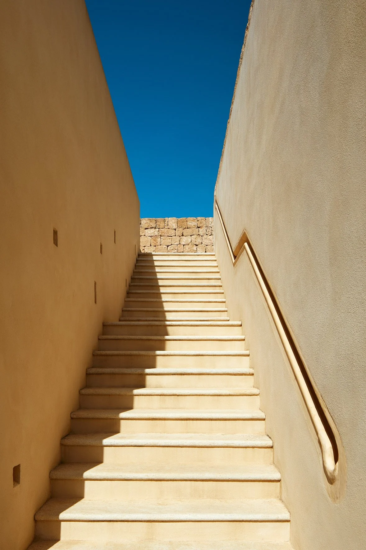 Exterior_3.jpg
