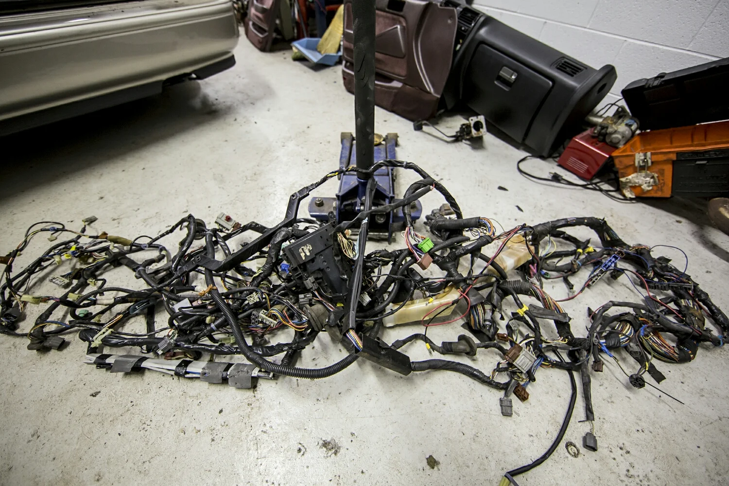 What does all that wiring do? Guess Chris will find out when he builds a custom, minimalist harness...