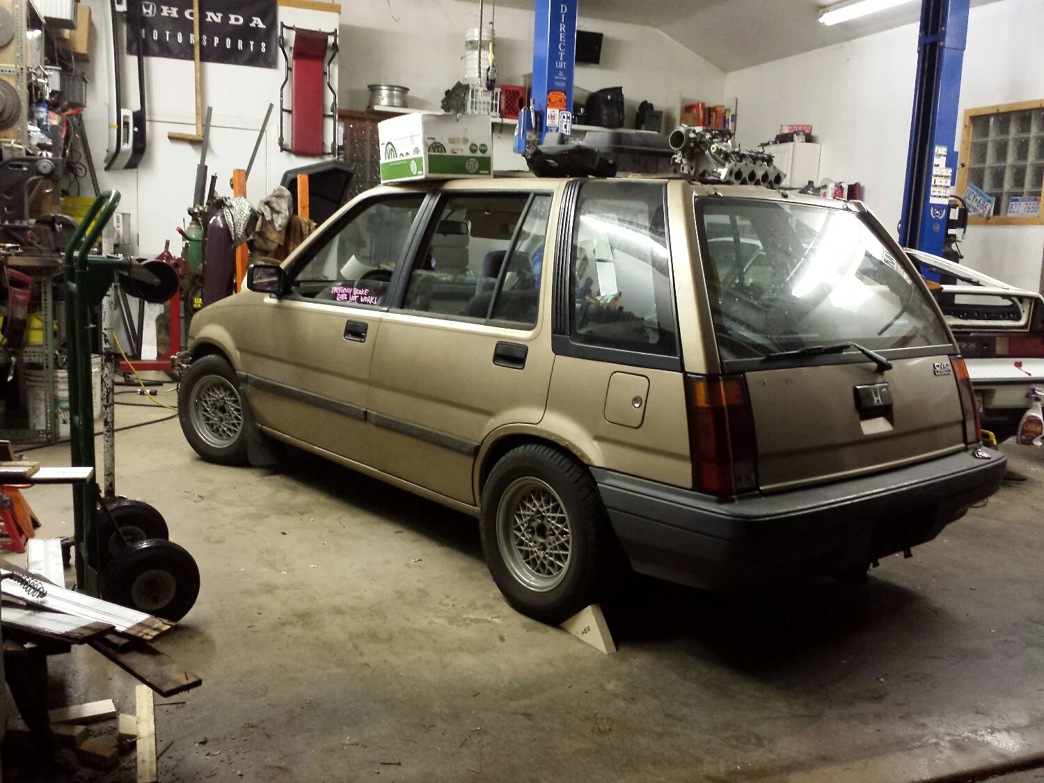 It might not look like much, but it has a modern Accord engine mated to a B18 transmission under the hood. 