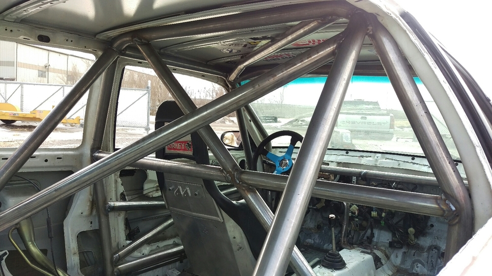 Fabrication 3025-8 Mounting 8 Roll Cage Footplates: Strengthening 163x163x6