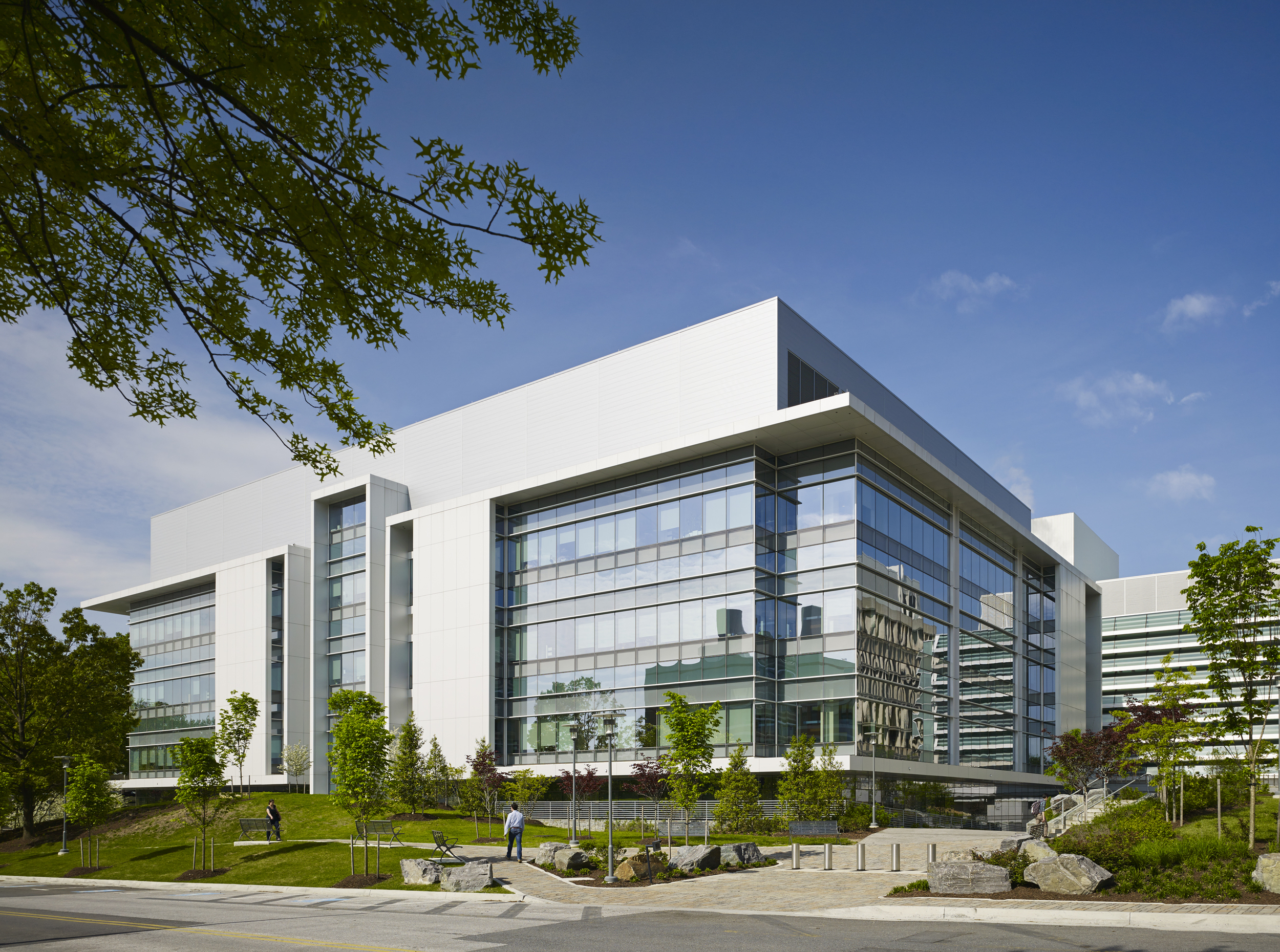  NIH Neuroscience Research Center  Perkins+Will  Bethesda, Maryland      Return to Projects  