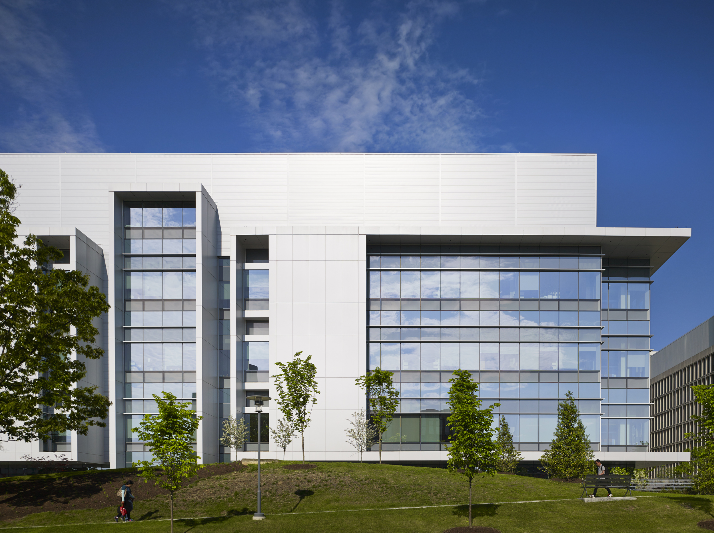  NIH Neuroscience Research Center  Perkins+Will  Bethesda, Maryland      Return to Projects  