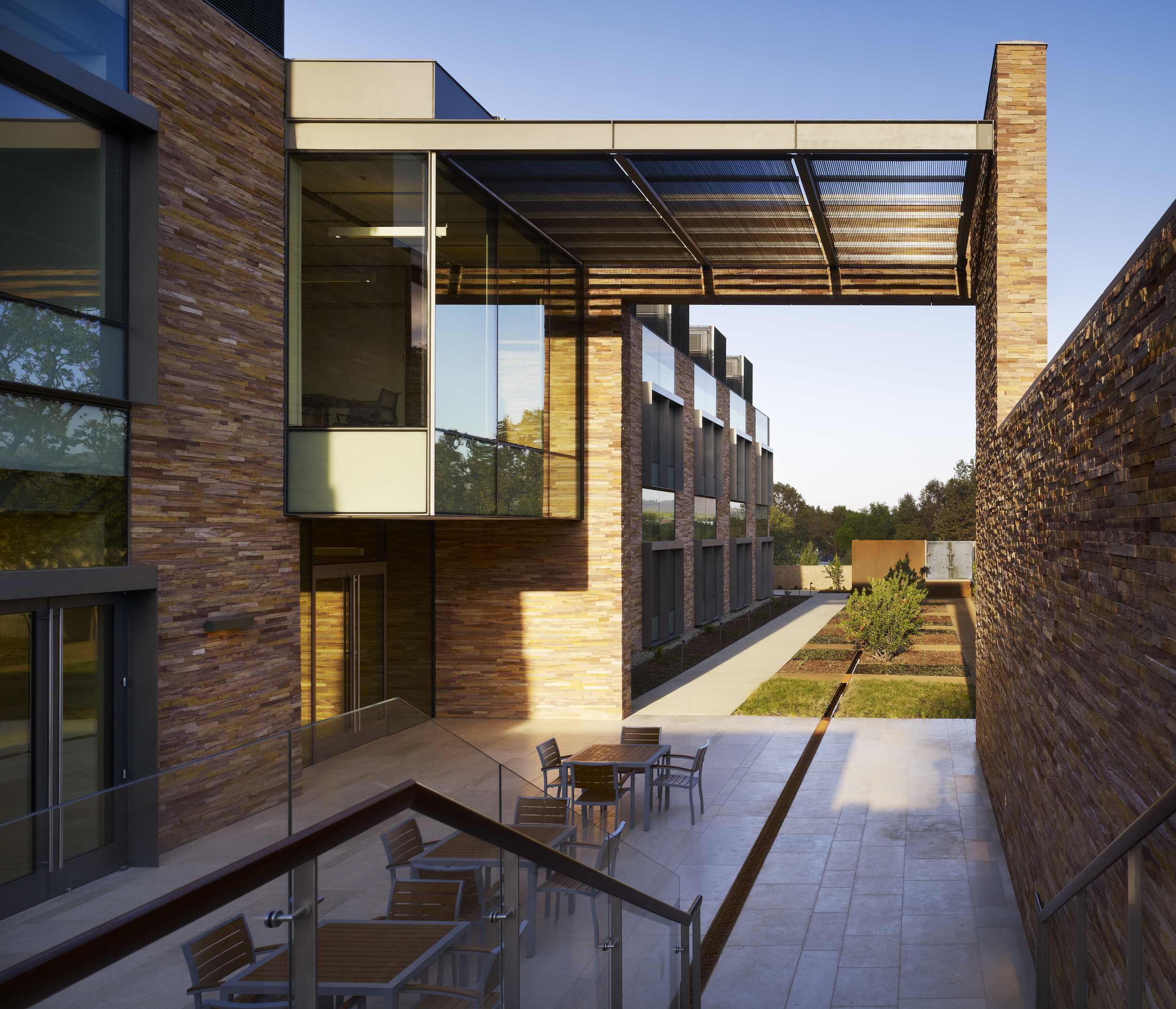  Watch Video      Conrad Hilton Foundation  ZGF Architects  Agoura Hills, CA      Return to Projects  