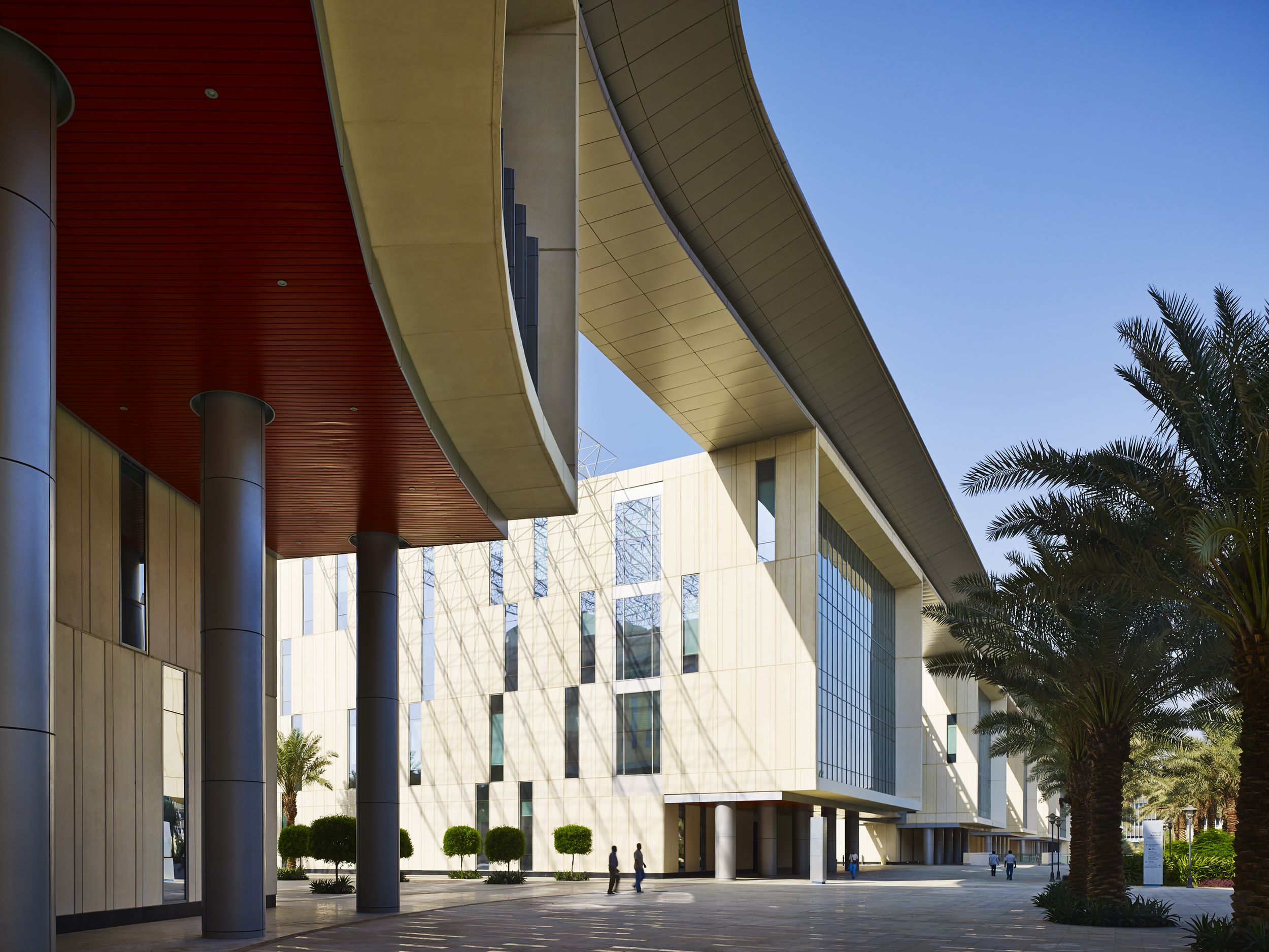  KSAU Jeddah Campus  Perkins &amp; Will | Dar Al Handasah (Shair and Partners)  Jeddah, Saudi Arabia  &nbsp;   Return to Projects  