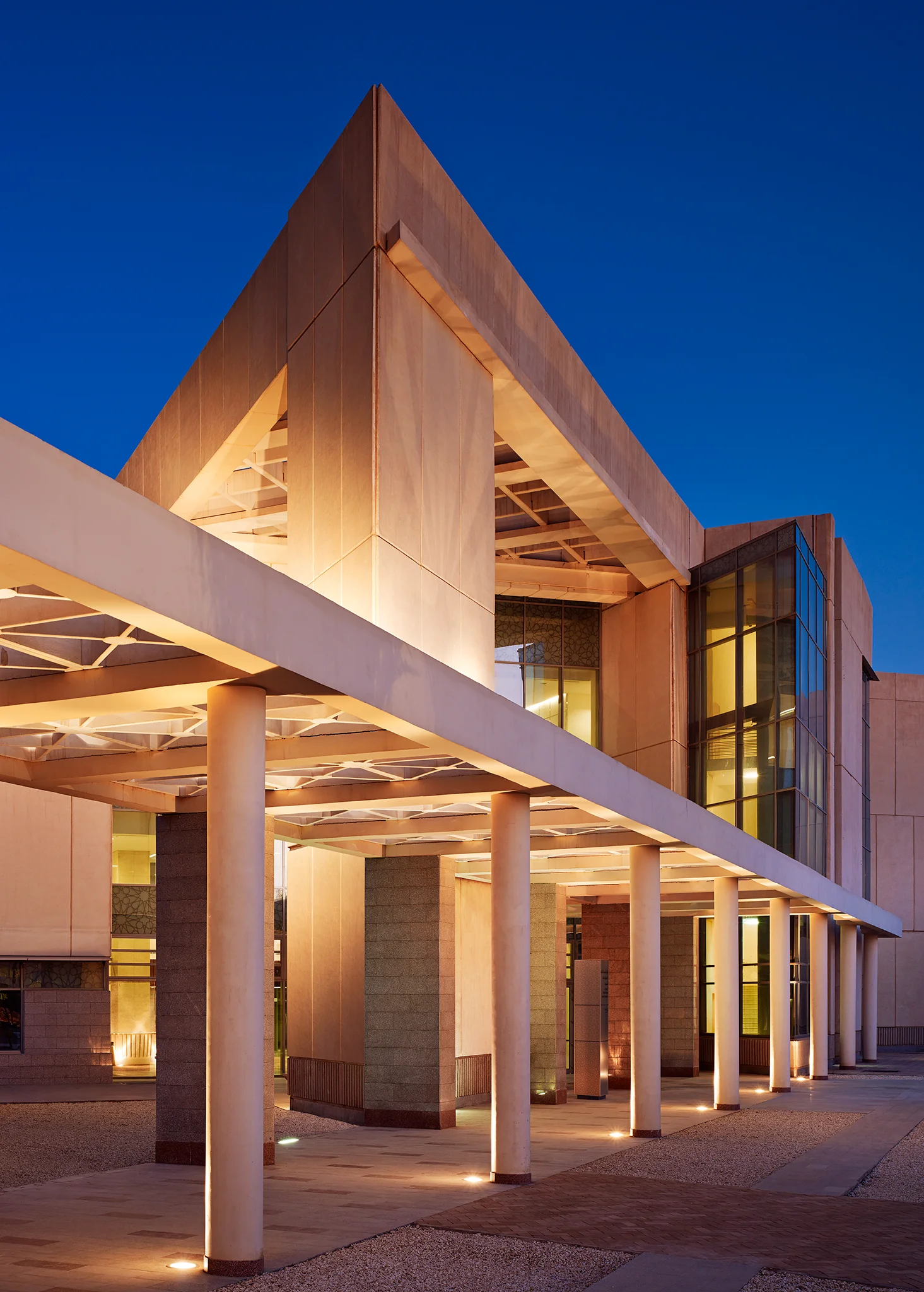KSAU Riyadh Campus Perkins+Will with Dar Al Handasah (Shair and Partners) Riyadh, Saudi Arabia Return to Projects